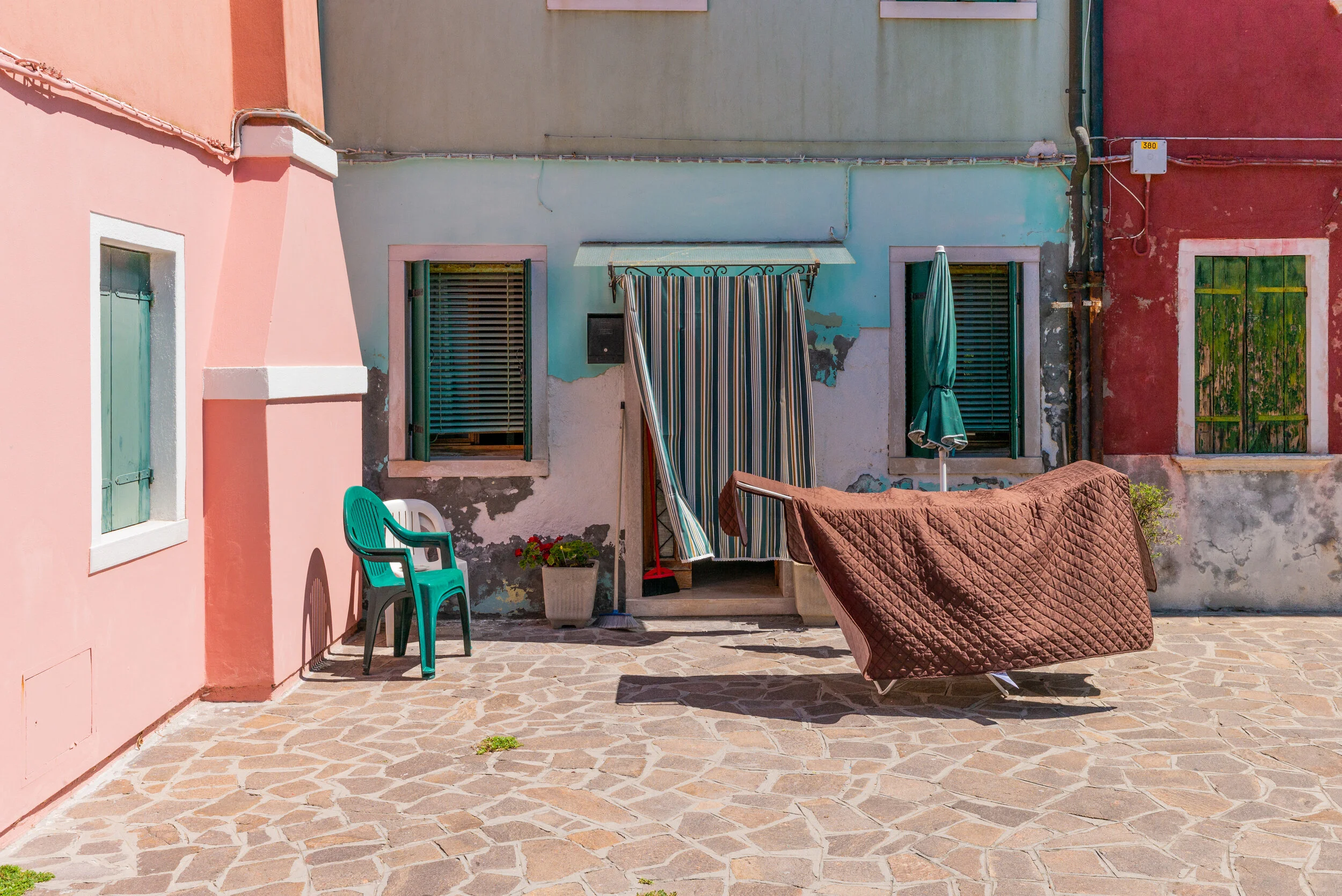 Alessandro_Giugni_Colors suspended in time. Geometries of an island_02.jpg