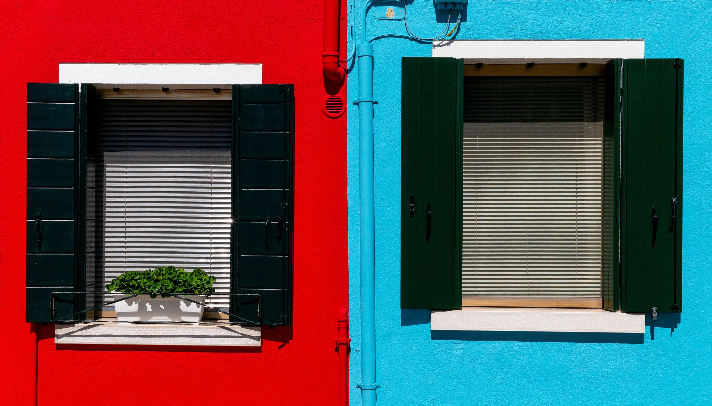 Alessandro_Giugni_Colors suspended in time. Geometries of an island_09.jpg