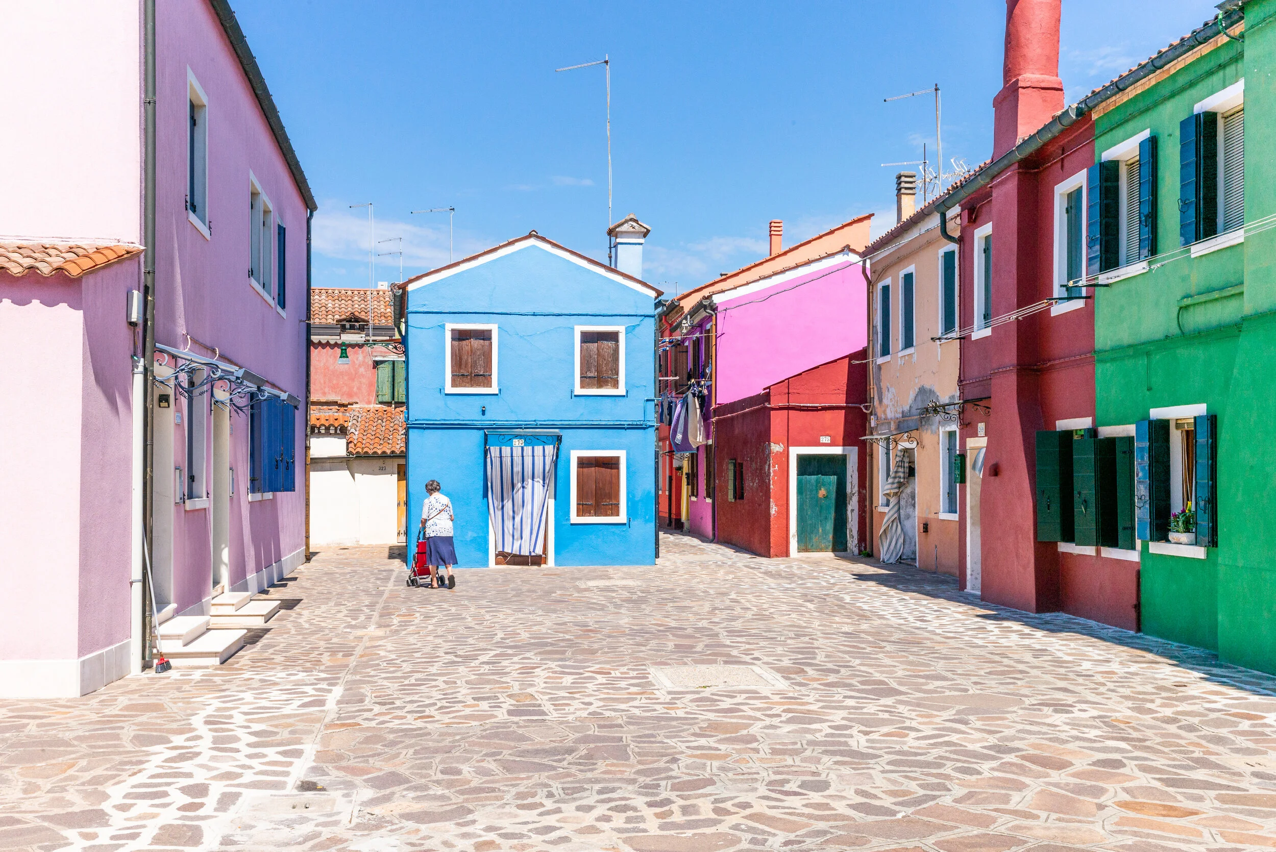 Alessandro_Giugni_Colors suspended in time. Geometries of an island_16.jpg