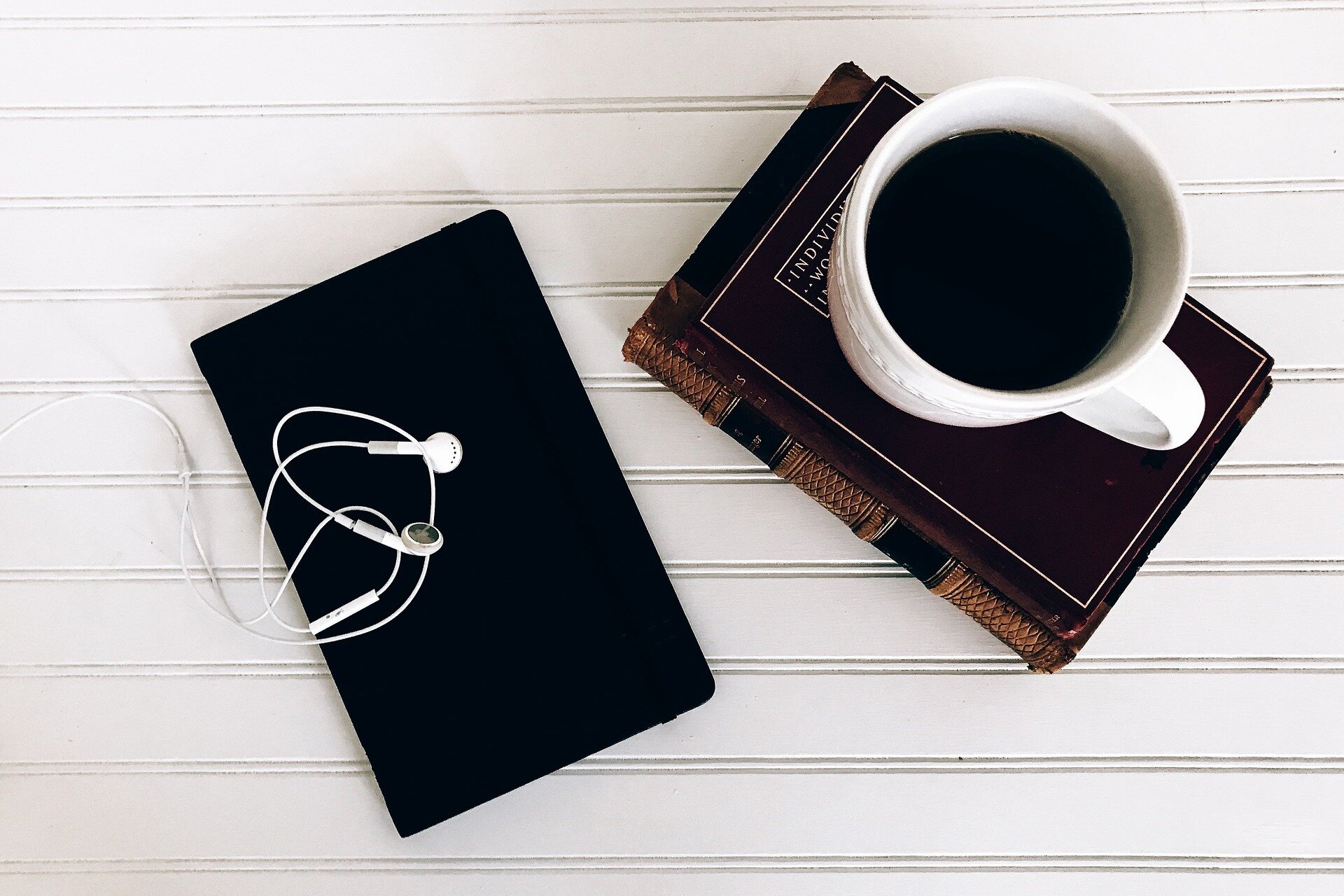 book-and-coffee-how-to-overcome-procrastination-and-laziness_015.jpg