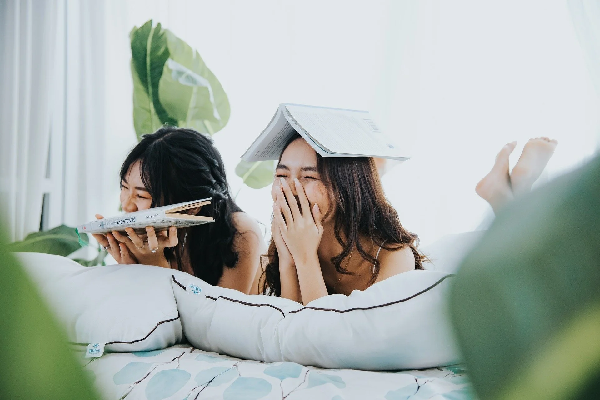 23 Realistic Ways to Practice Emotional Self-Care