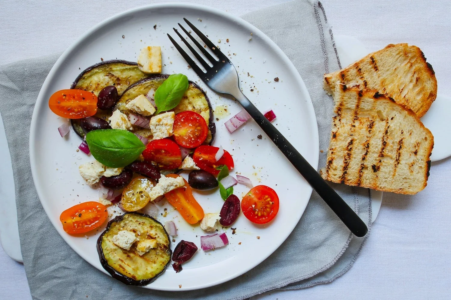What Should Be Your Daily Healthy Routine? What Should Be Your Daily Healthy Routine?