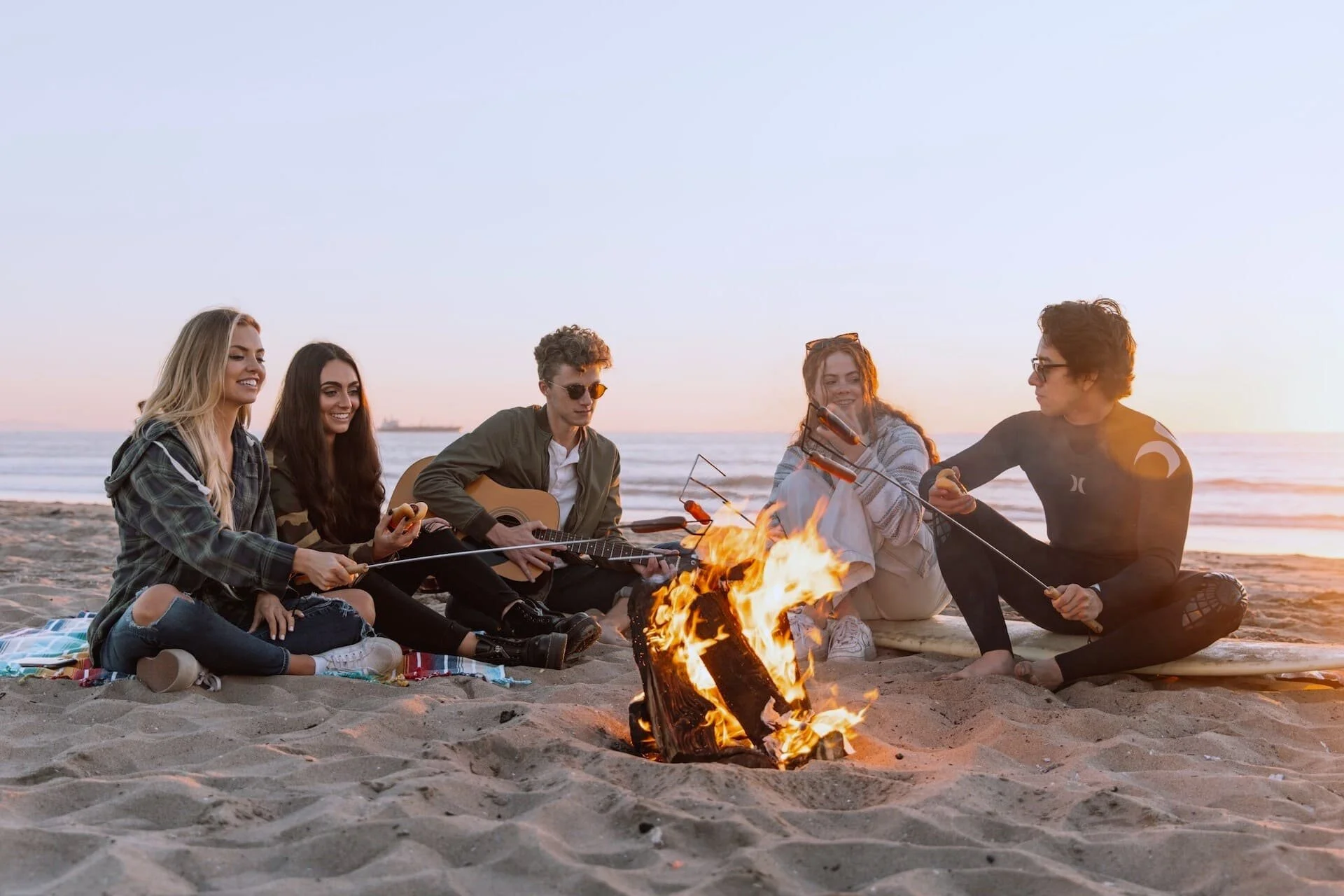 fall-bucket-list-ideas-for-adults_03.jpg