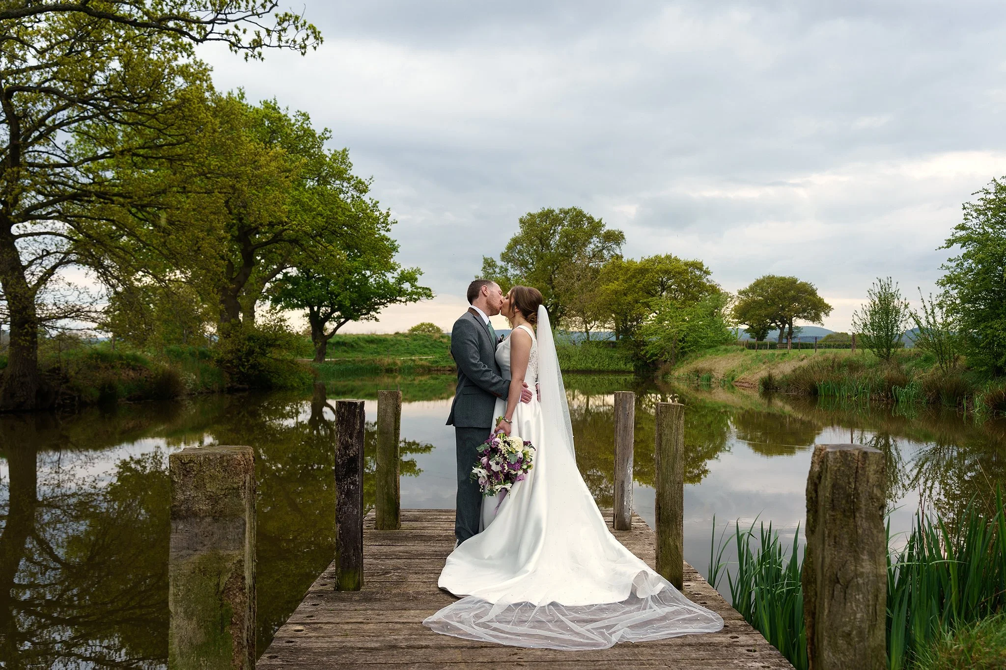 Moat Hall Barns - Imogen &amp; Jack