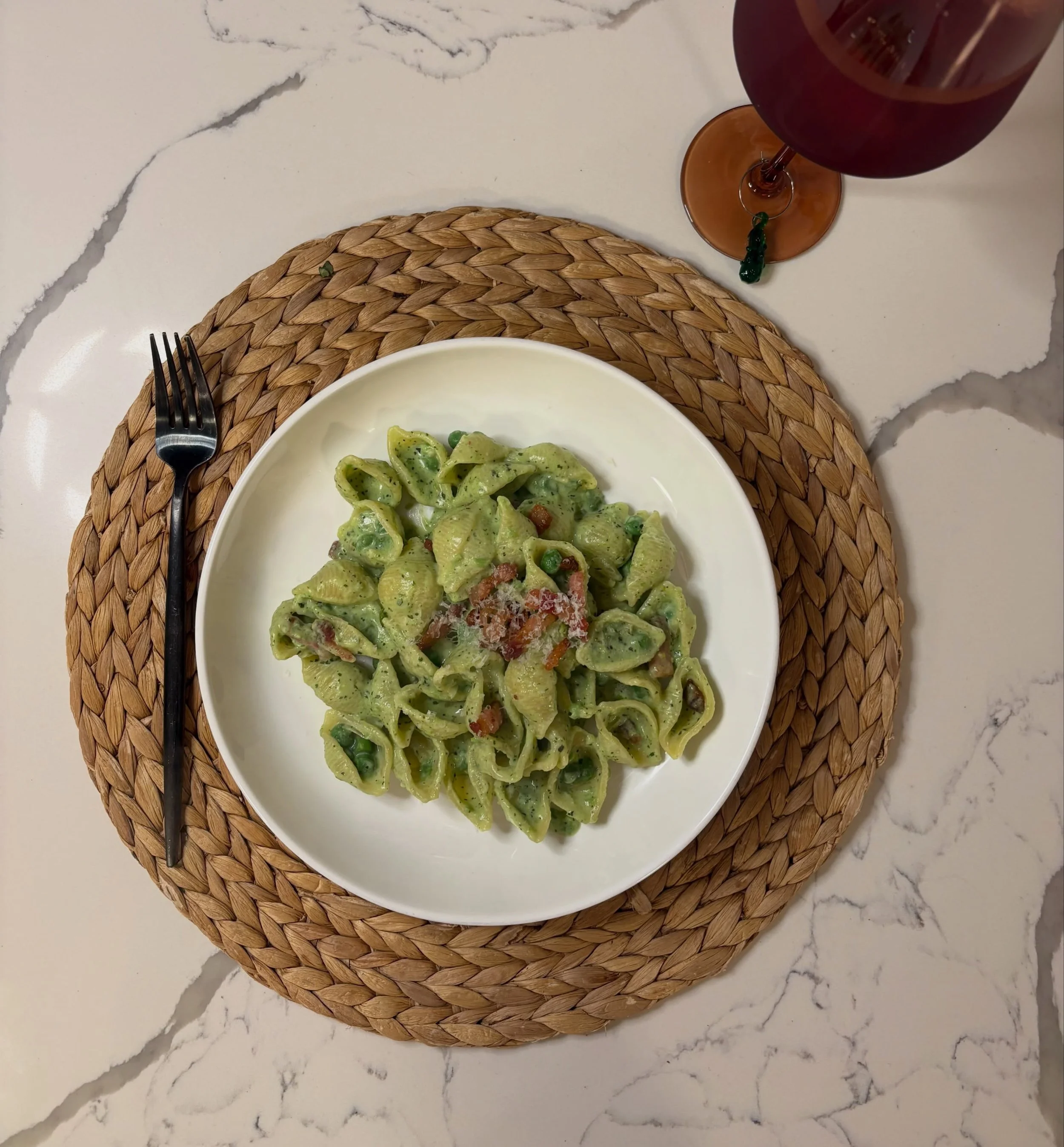 A fresh twist on peas and pancetta pasta. Blend half the peas with ricotta and basil for extra creaminess. I&rsquo;ll post the recipe on MyAstoriaKitchen.com! 🫛🌿🧄
#pasta #simplerecipe