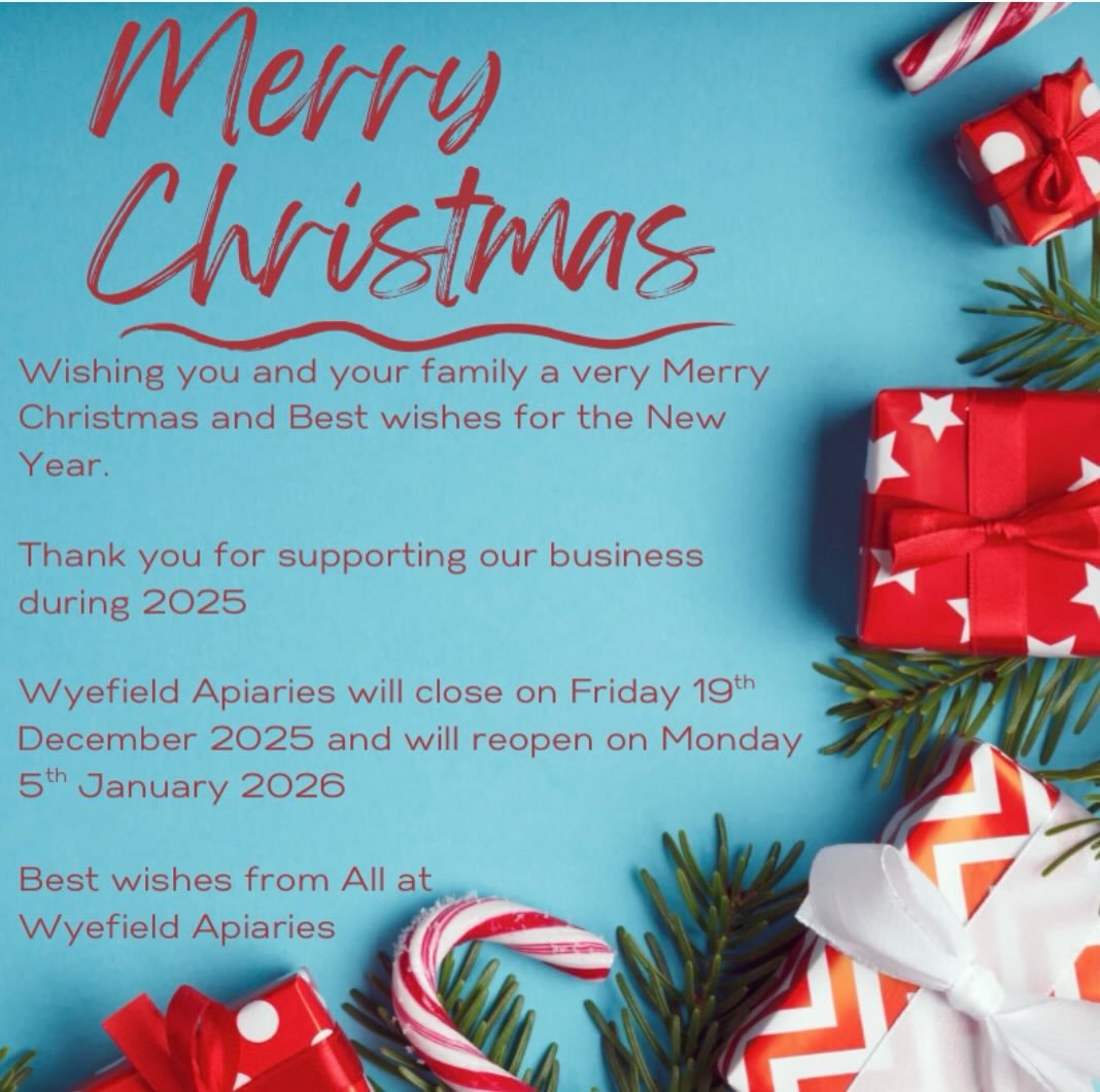 Nadolig Llawen I chi gyd! Diolch am bod mor cefnogol does y blwyddyn dwetha. Blwyddyn Newydd Dda i chi gyd ⭐️🎄🎅🏼 Merry Christmas to you all! Thank you for all the suppport over the past year! Happy New Year to you all ⭐️🎄🎅🏼