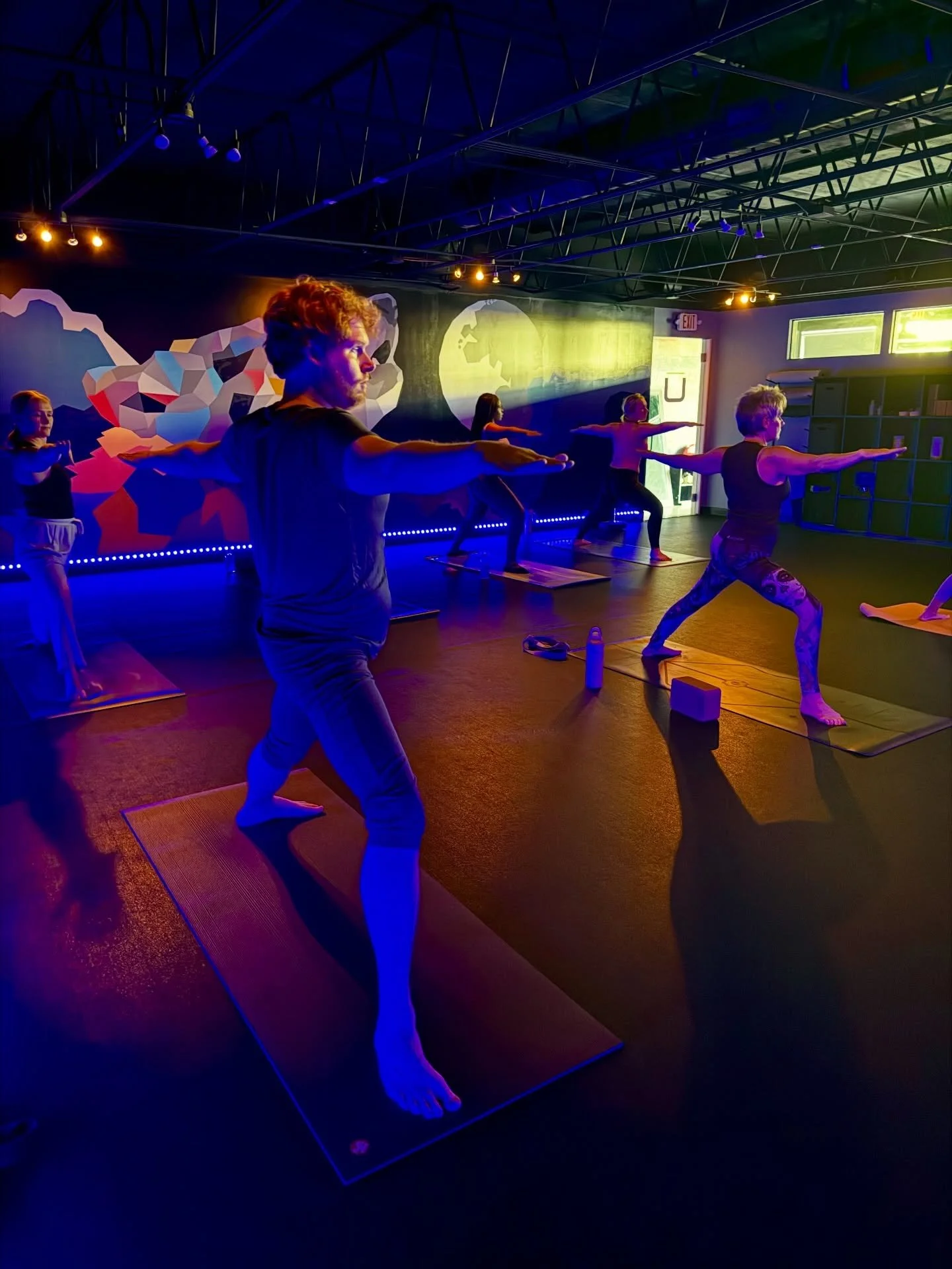 start your Sunday reset here 💫

classes today at 10, 11:30 &amp; 4. reserve your spot in the link in bio 📲🔗