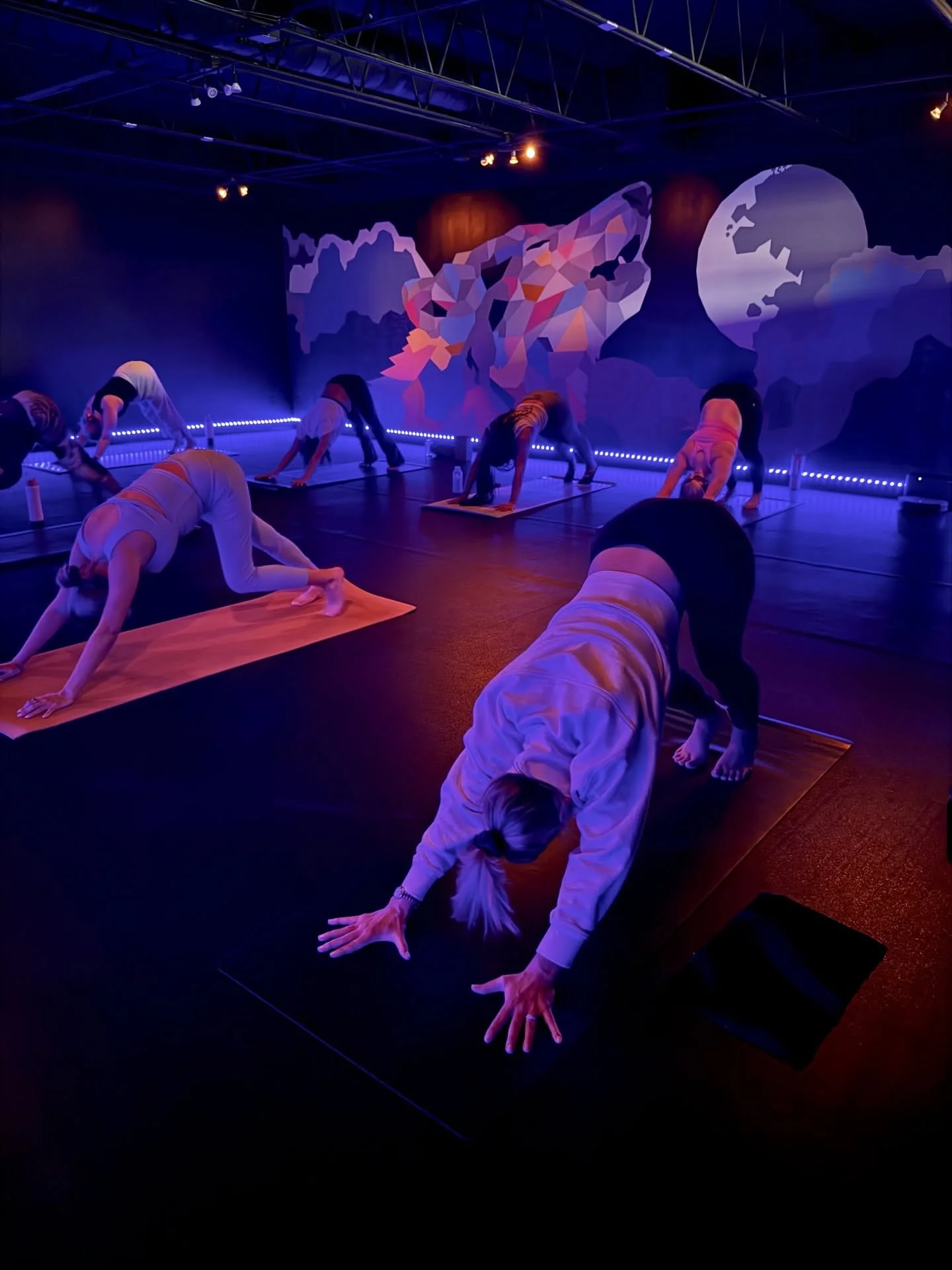 it&rsquo;s a new week. time to lock in 🔒

don&rsquo;t forget to show up for yourself, move with intention, and do your best (whatever that might look like this week) 💪✨

Come flow with us 📲 Book your spot in the link in bio