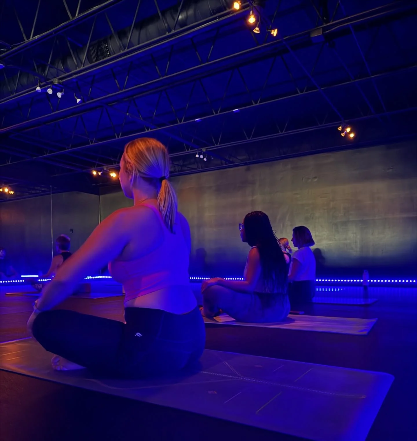 Sunday reset loading&hellip;

Happy Mother&rsquo;s Day! honoring all the moms, mother figures, nurturers, and caregivers today. Meet us on the mat for a little movement, breath, and restoration 🩷✨