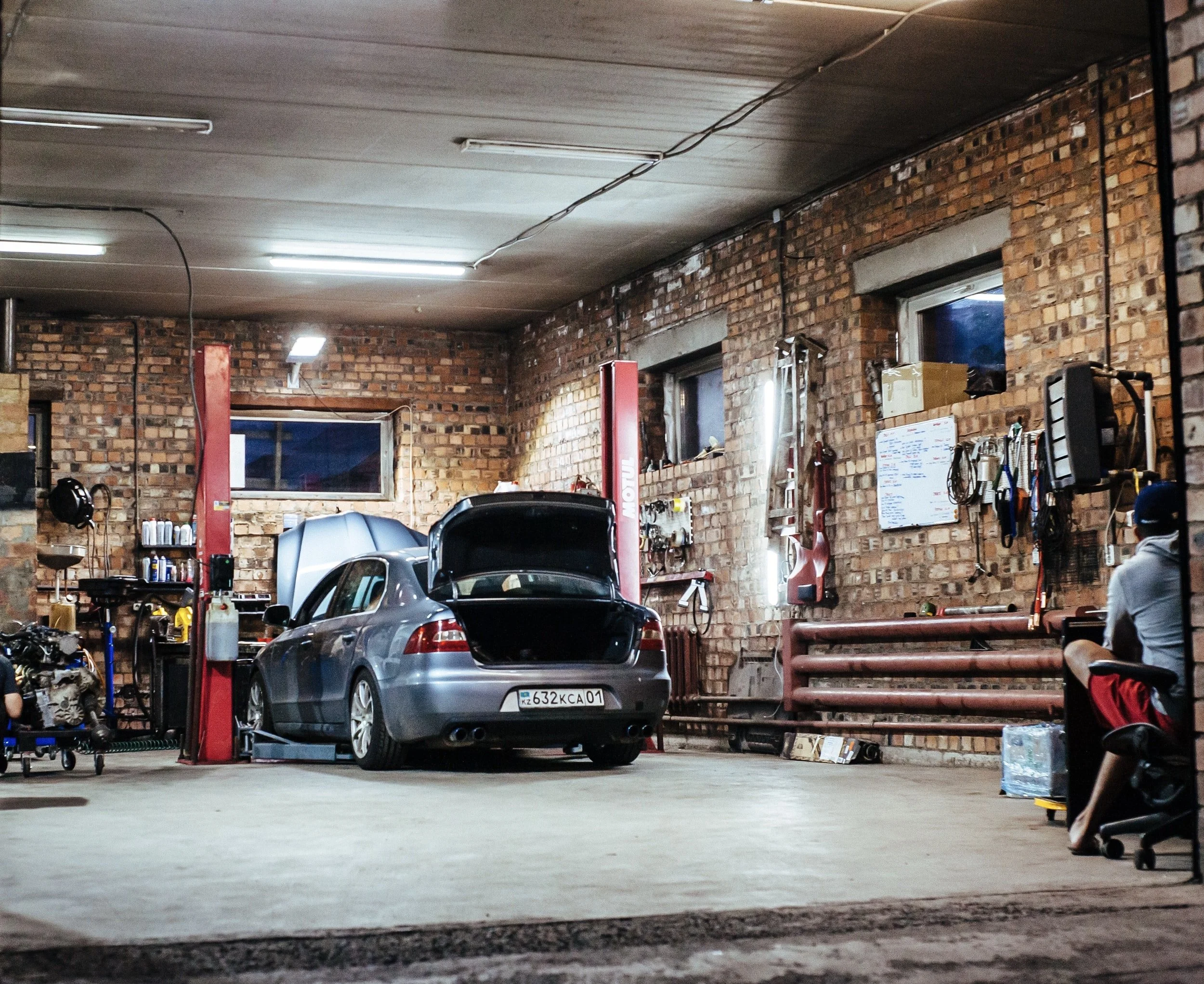 How to Protect your Garage Floor in the Winter