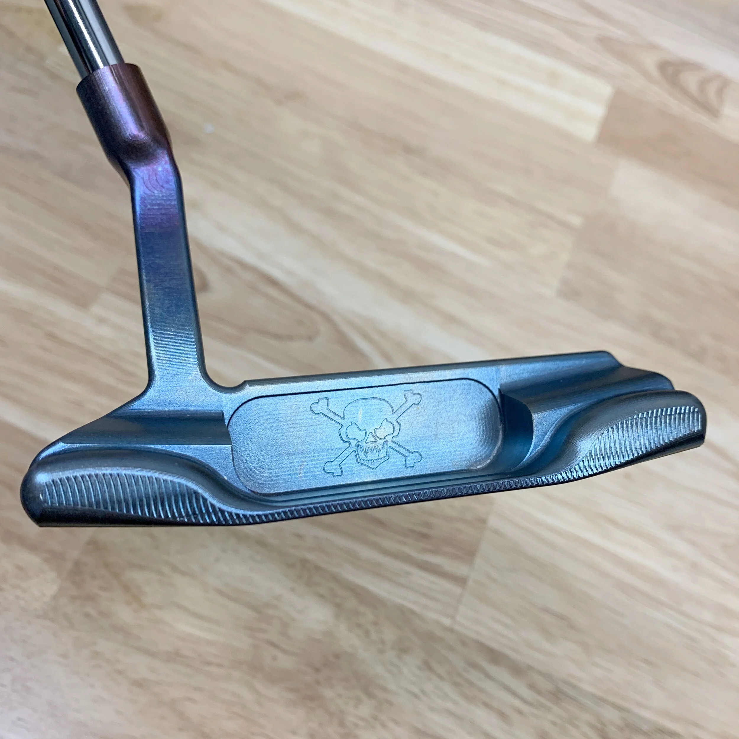 SKULL PUTTER BACK