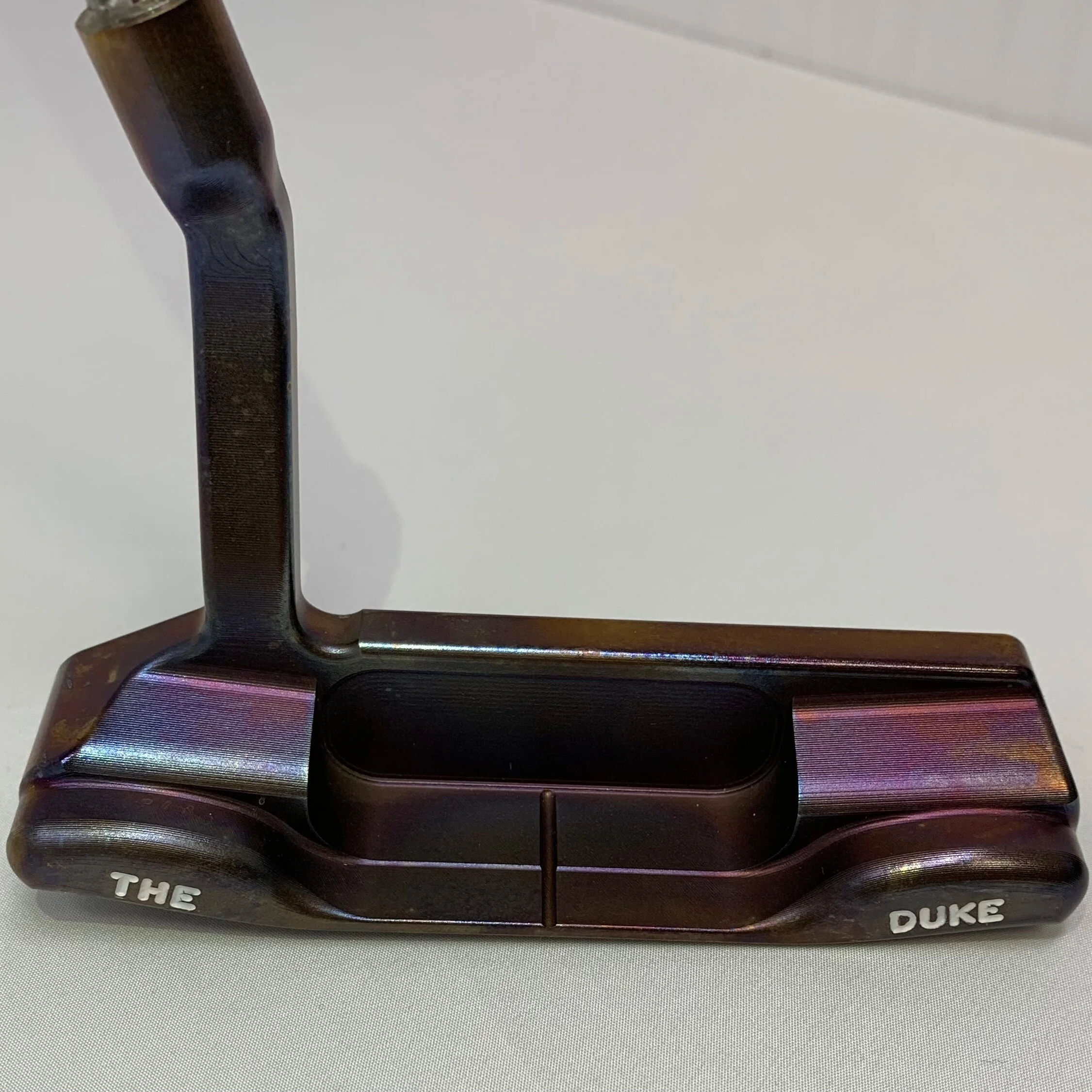 THE DUKE PUTTER BACK