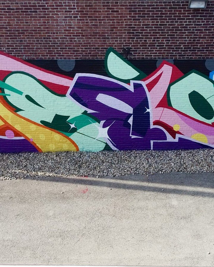 Thanks so much for having me be apart of such a great event @2buckinvitational @rustospraypaint 

Loved seeing old faces and meeting new ones!  Until next time ❤️💛🩵