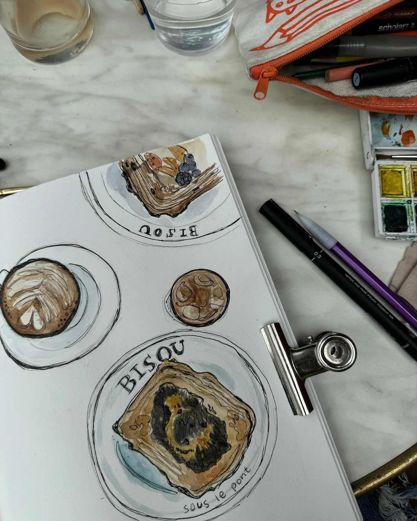 alexa, play espresso by sabrina carpenter&hellip;
&bull;&bull;&bull;
back to cafe painting with @mediocre_watercolor ☕️