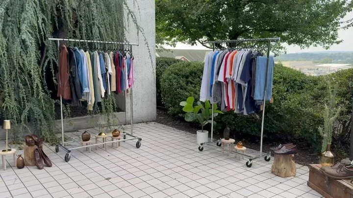 MOVE UP THURSDAY is finally here!! We are celebrating the recent high school grads and welcoming them into the YA community tonight!
Rita’s Italian 🧊 
Ice cream truck
Chick fil A
Volleyball / 9-square / spike ball / bball
andddd a lil vintag