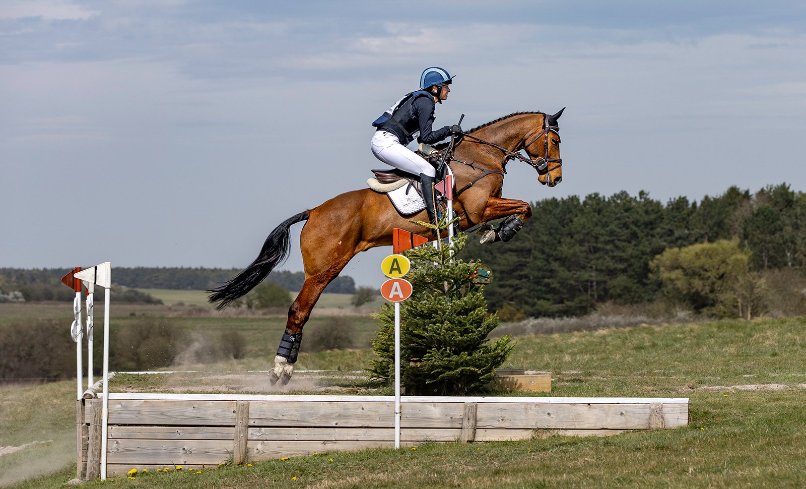 001_Full Stretch_Rob Lanham