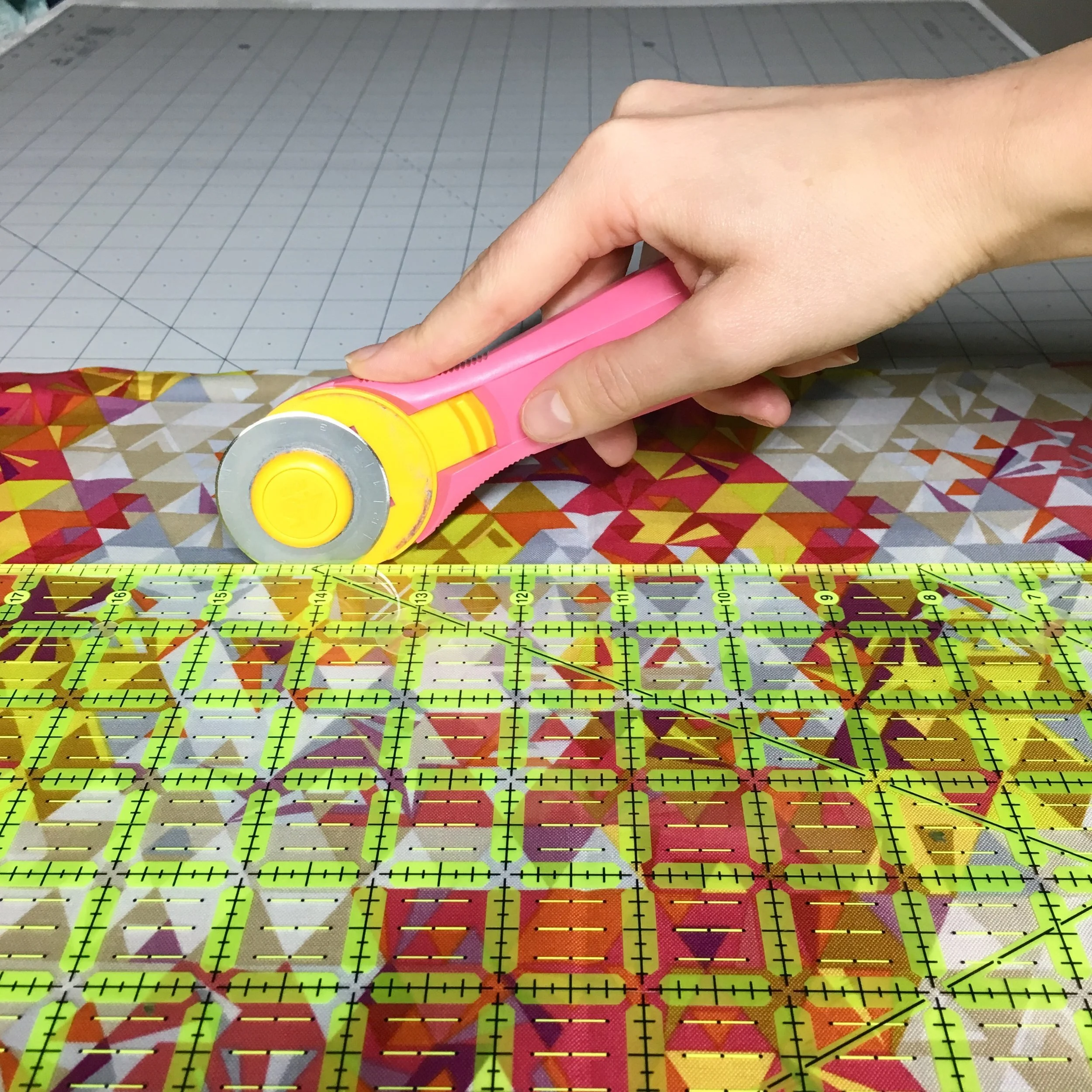 Quilting Basics: How to Use a Rotary Cutter — String & Story