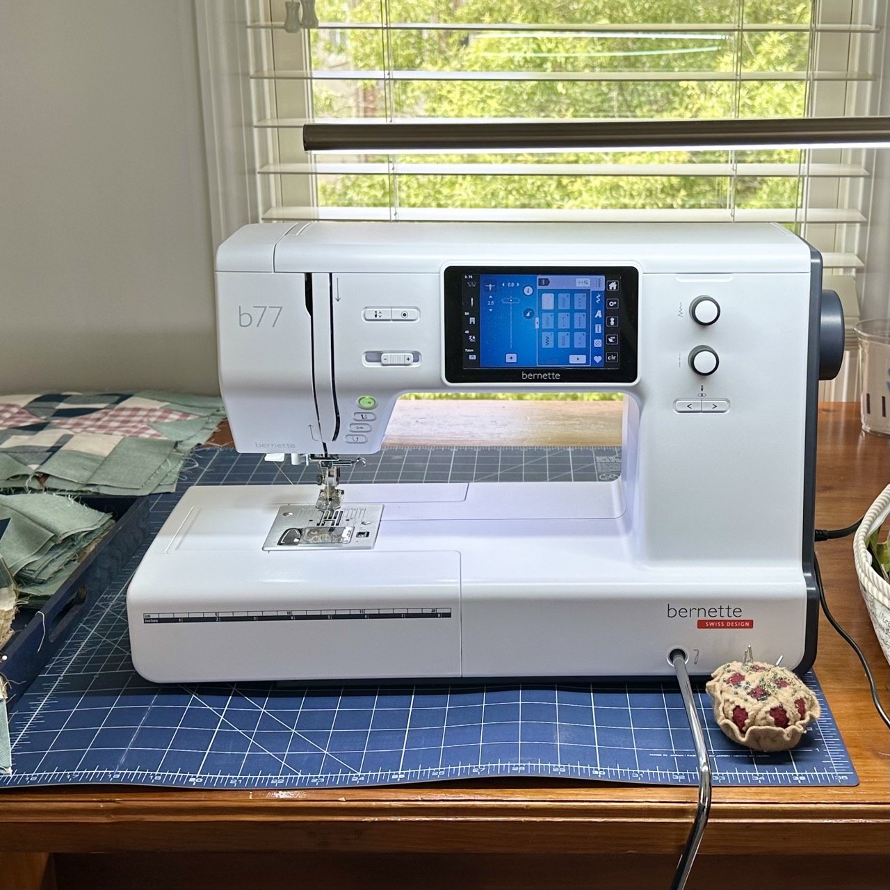 b77 Bernette Sewing Machine Review — String & Story