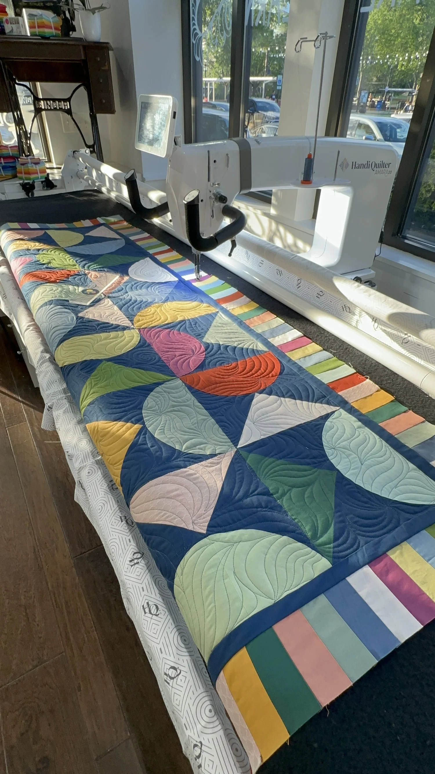 HandiQuilter Amara Longarm Review — String & Story