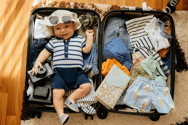 Voyager avec bébé :  conseils pour des vacances sereines