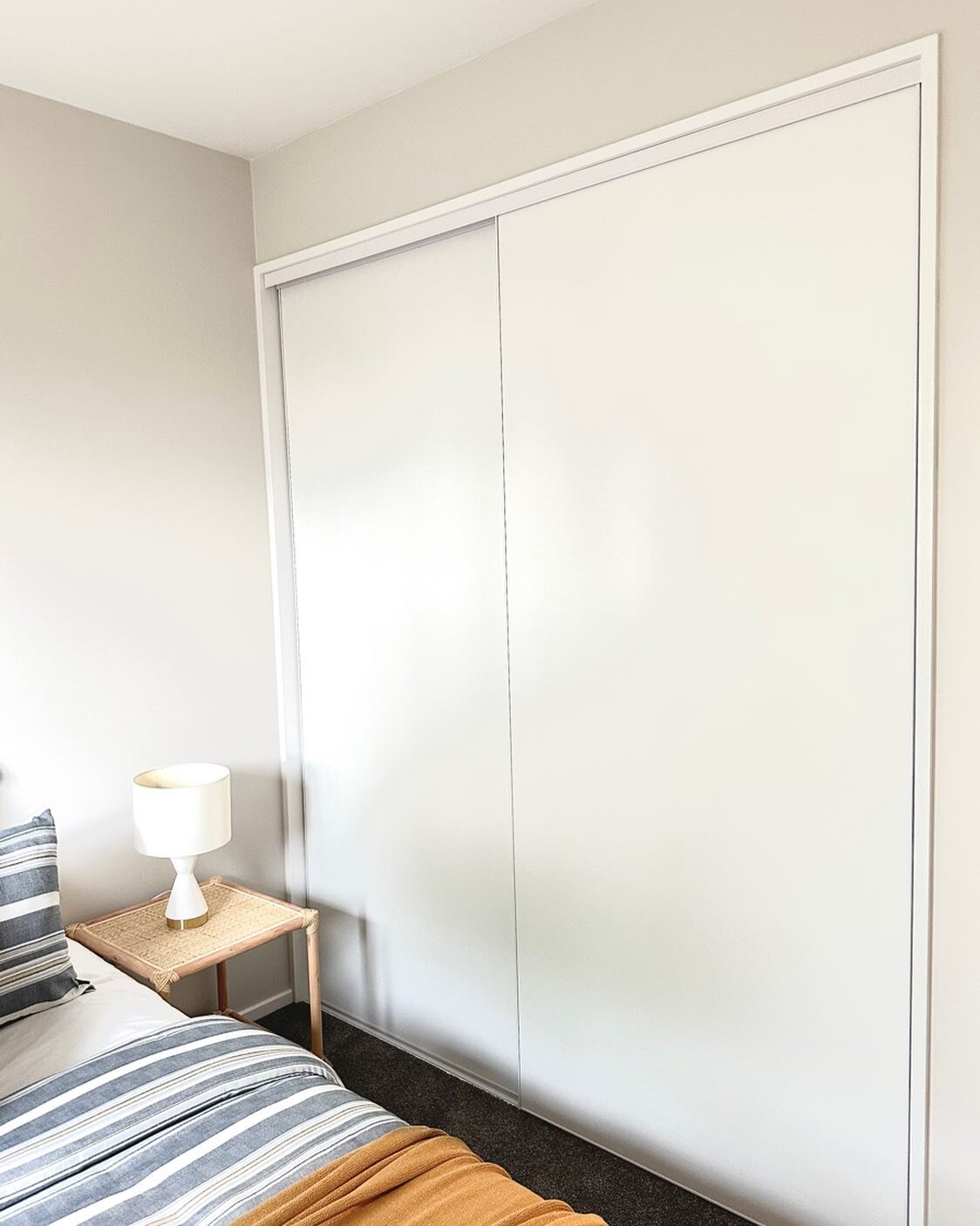 Discover our slimline made-to-size wardrobe sliding doors. Durable 9mm MDF core melamine finish door panels with ultra smooth top and bottom rollers.

Quick turnaround: 7 - 14 working days 
Nationwide delivery 
5 Year Warranty