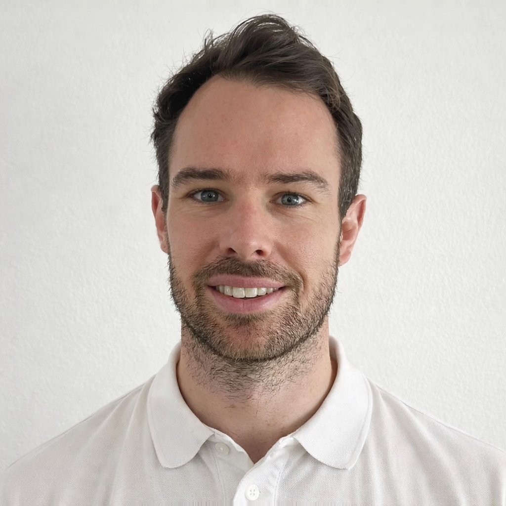 caucasian man blue eyes tshirt