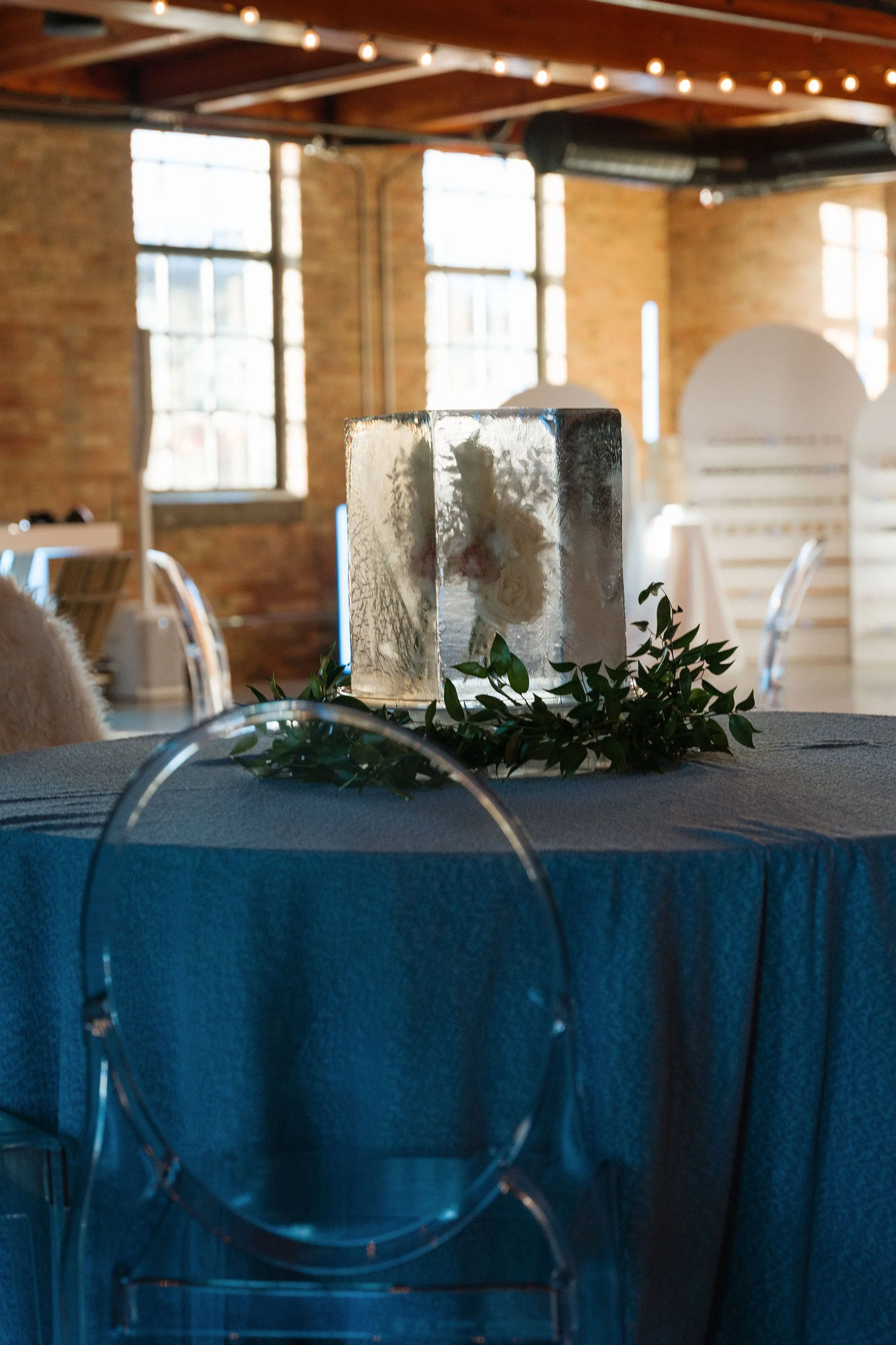 MinnesotaBrideLaunchParty_TONYAHJORTPHOTOGRAPHY-MNWeddingPlanner-HappiLilyEvents (54).jpg