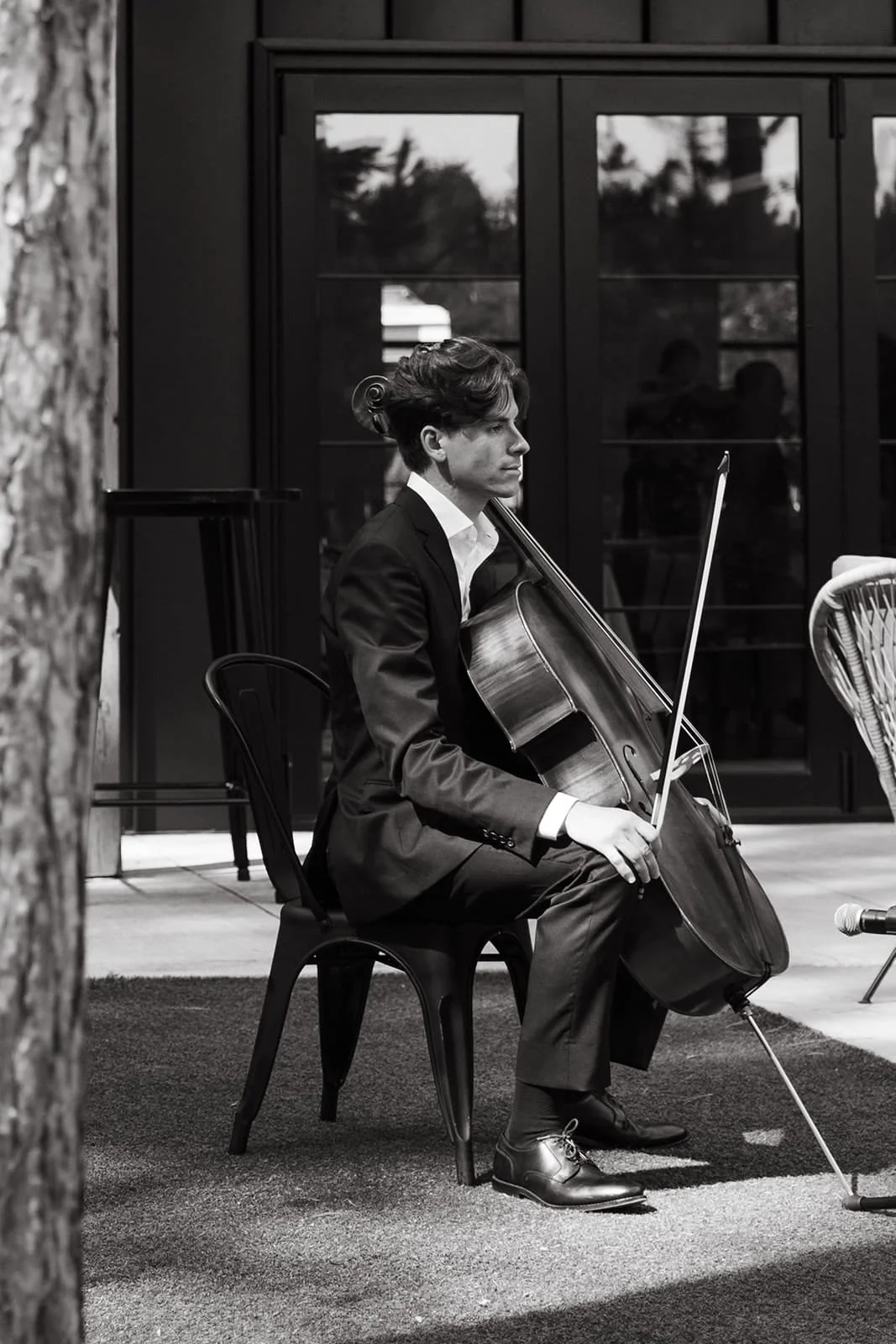Butter-yellow-wedding-aesthetic-pinewood-minnesota-happililyevents-alimillerphotography (59).jpg