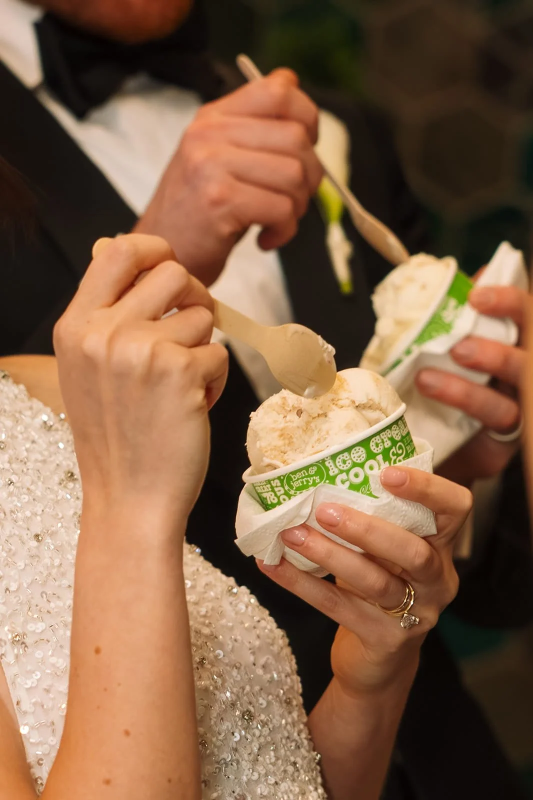 Butter-yellow-wedding-aesthetic-pinewood-minnesota-happililyevents-alimillerphotography (9).jpg