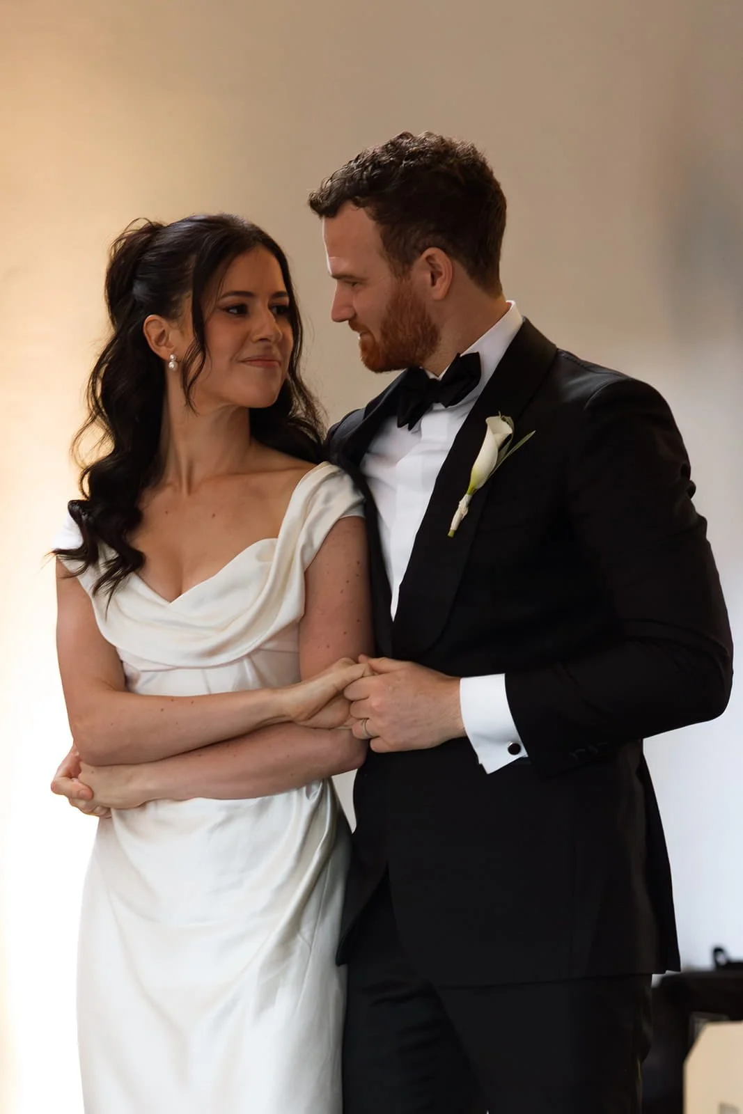 Butter-yellow-wedding-aesthetic-pinewood-minnesota-happililyevents-alimillerphotography (18).jpg