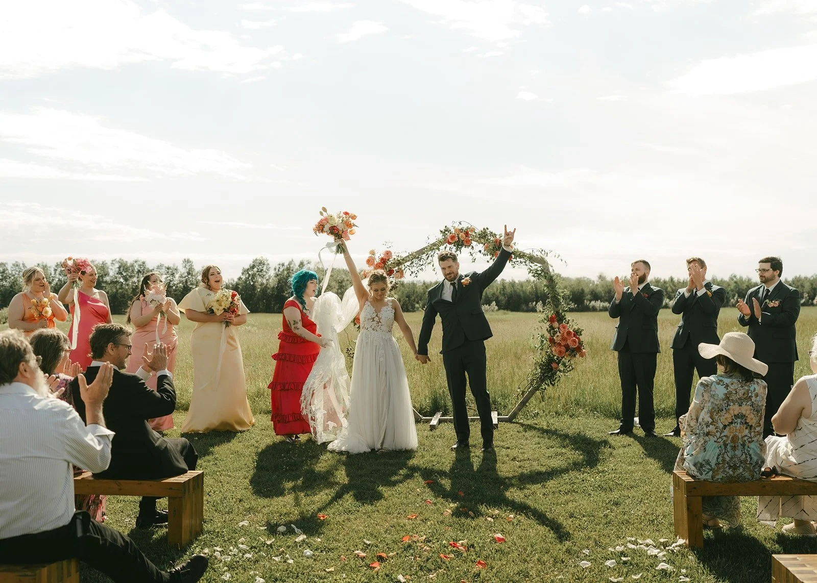 A Romantic and Colorful Summer Wedding at Ivory North — MN + WI Wedding ...