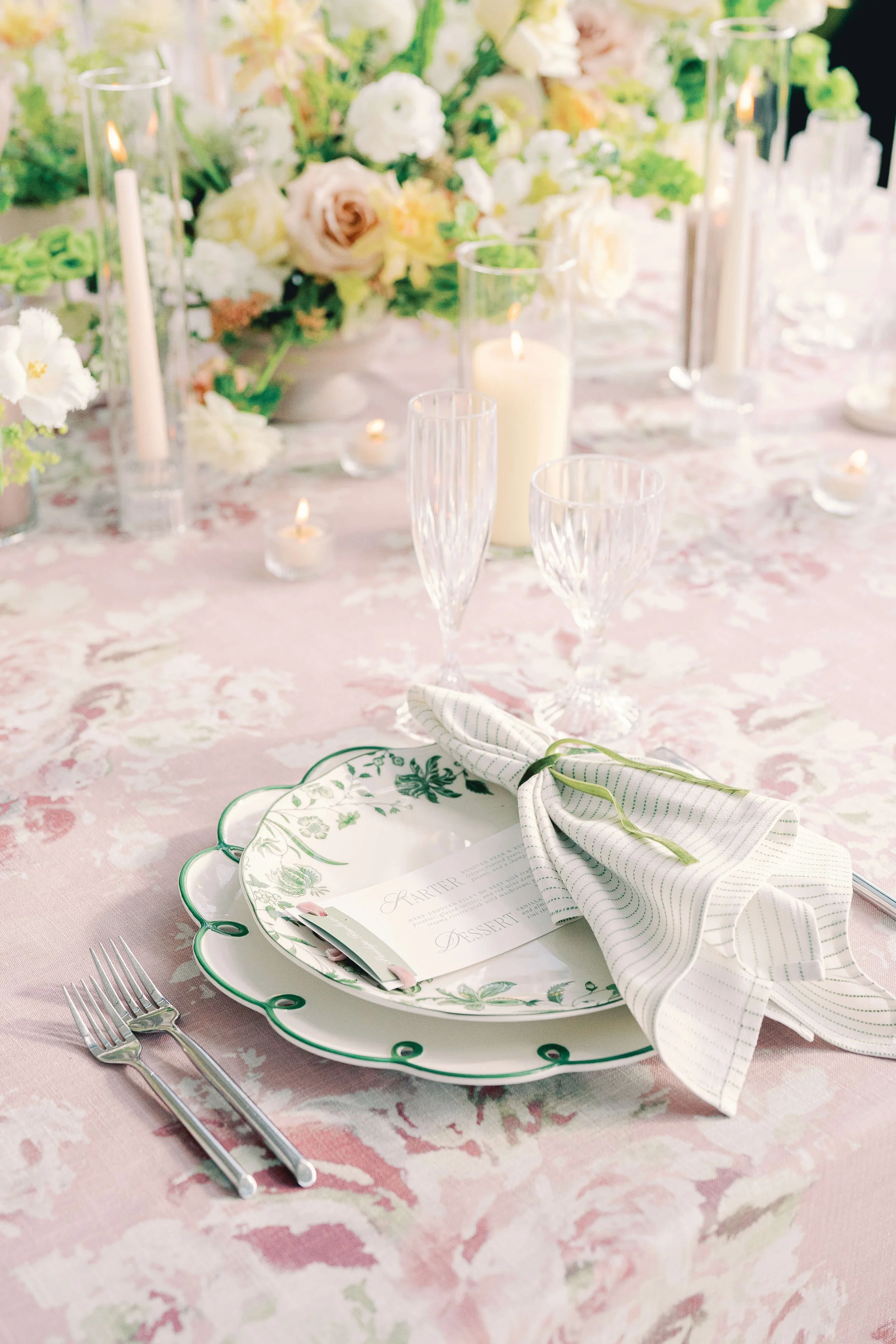 Place settings on the Cora Rosewood Table Linen from BBJ La Tavola. Concept designed by HappiLily Events, photographed by Rachel Elle.