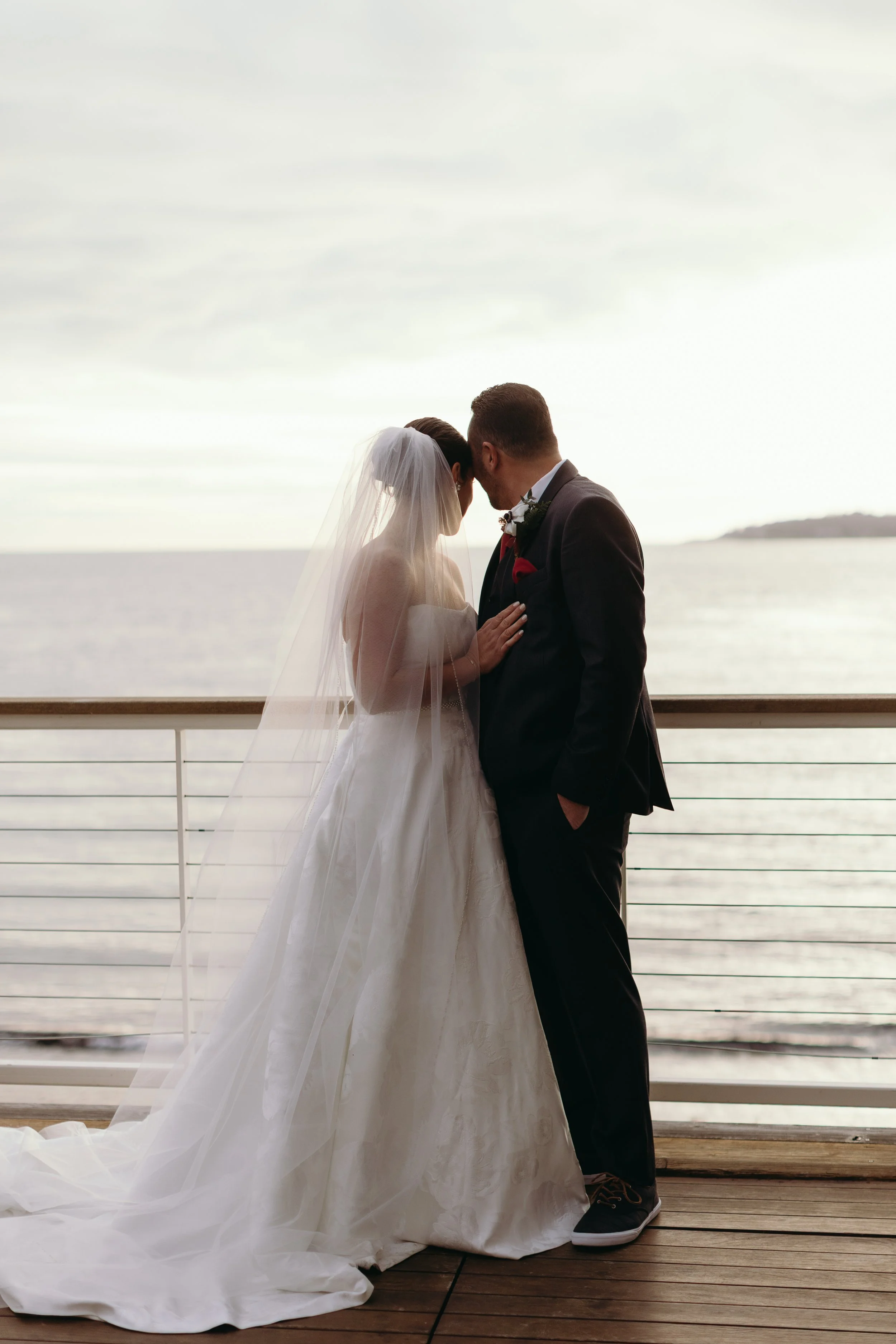 Planning a December Wedding Near Boston | Gloucester Winter Wedding Tips &amp; Photo Guide