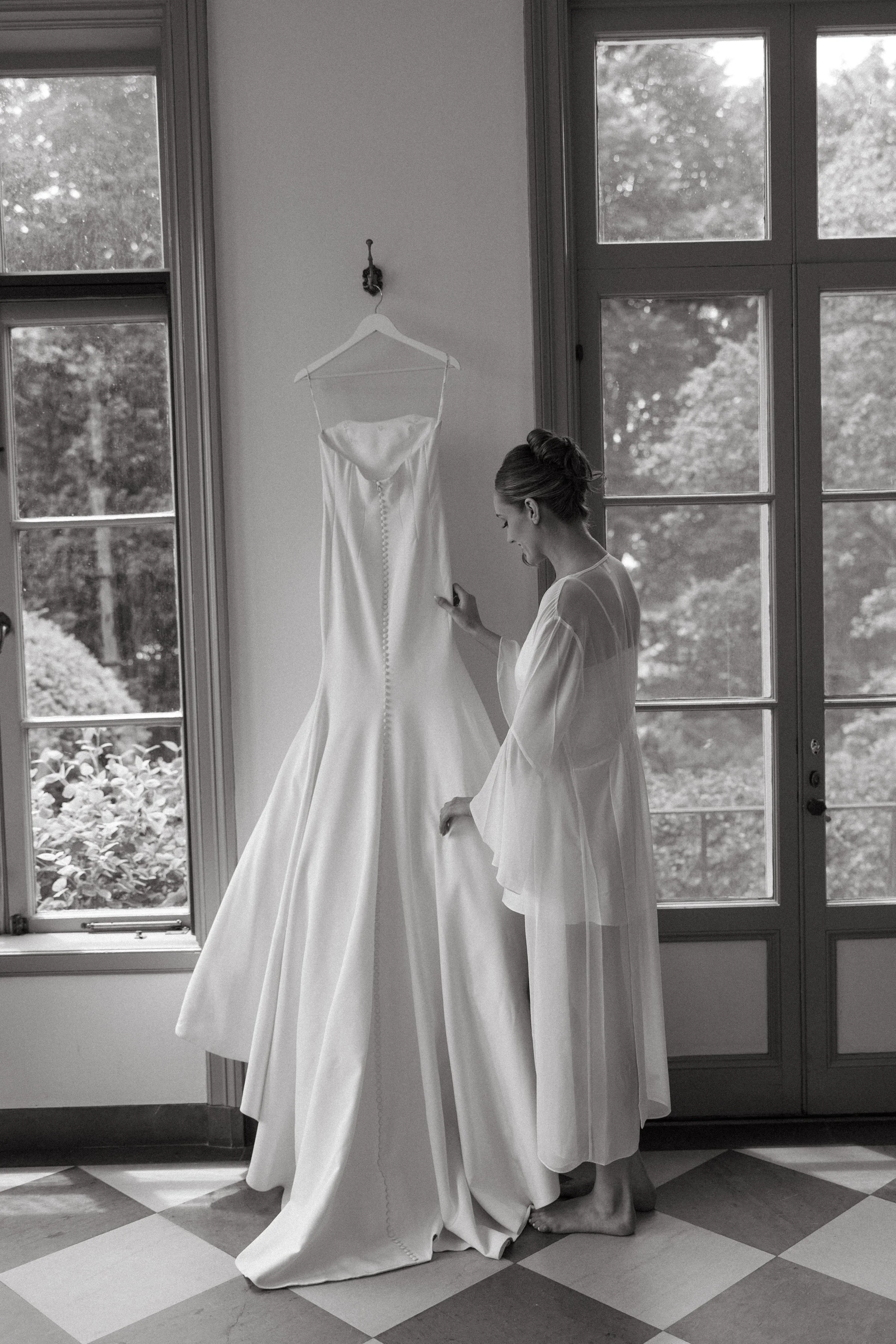 4466831TEWedding.jpg
