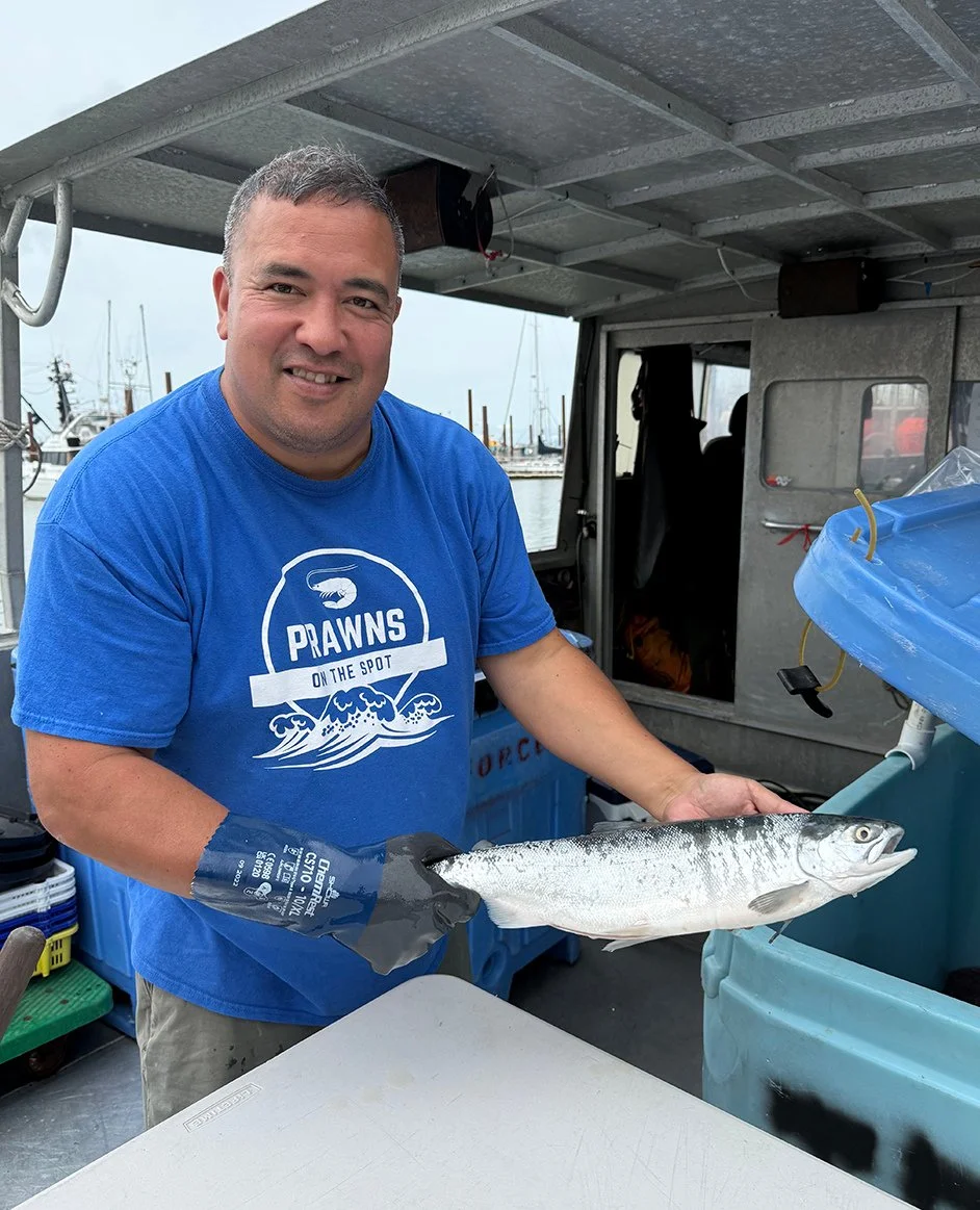 We're back at it again with SOCKEYE SALMON 🐟 Wild and fresh from Barclay Sound! Pre-Order for this weekend, Friday or Saturday pick-ups 👉 head to our website to order! ⁠
⁠
#steveston #richmond #stevestonbc #richmondbc #stevestonfishermanswharf #ric