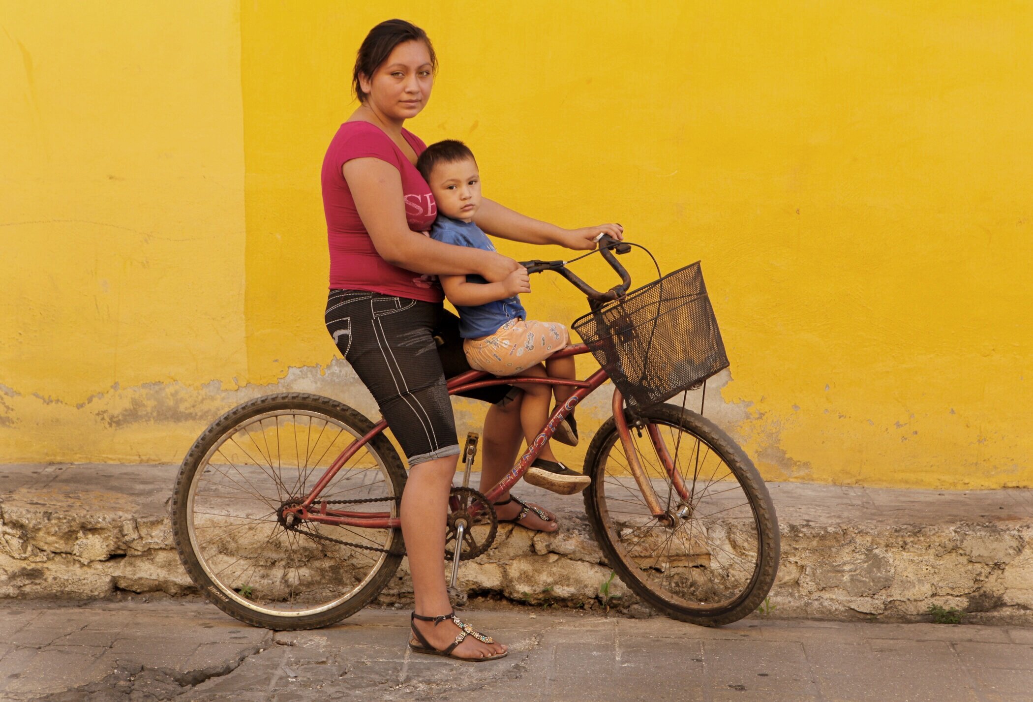 Izamal_Mothers_Bicycle_0008.jpg