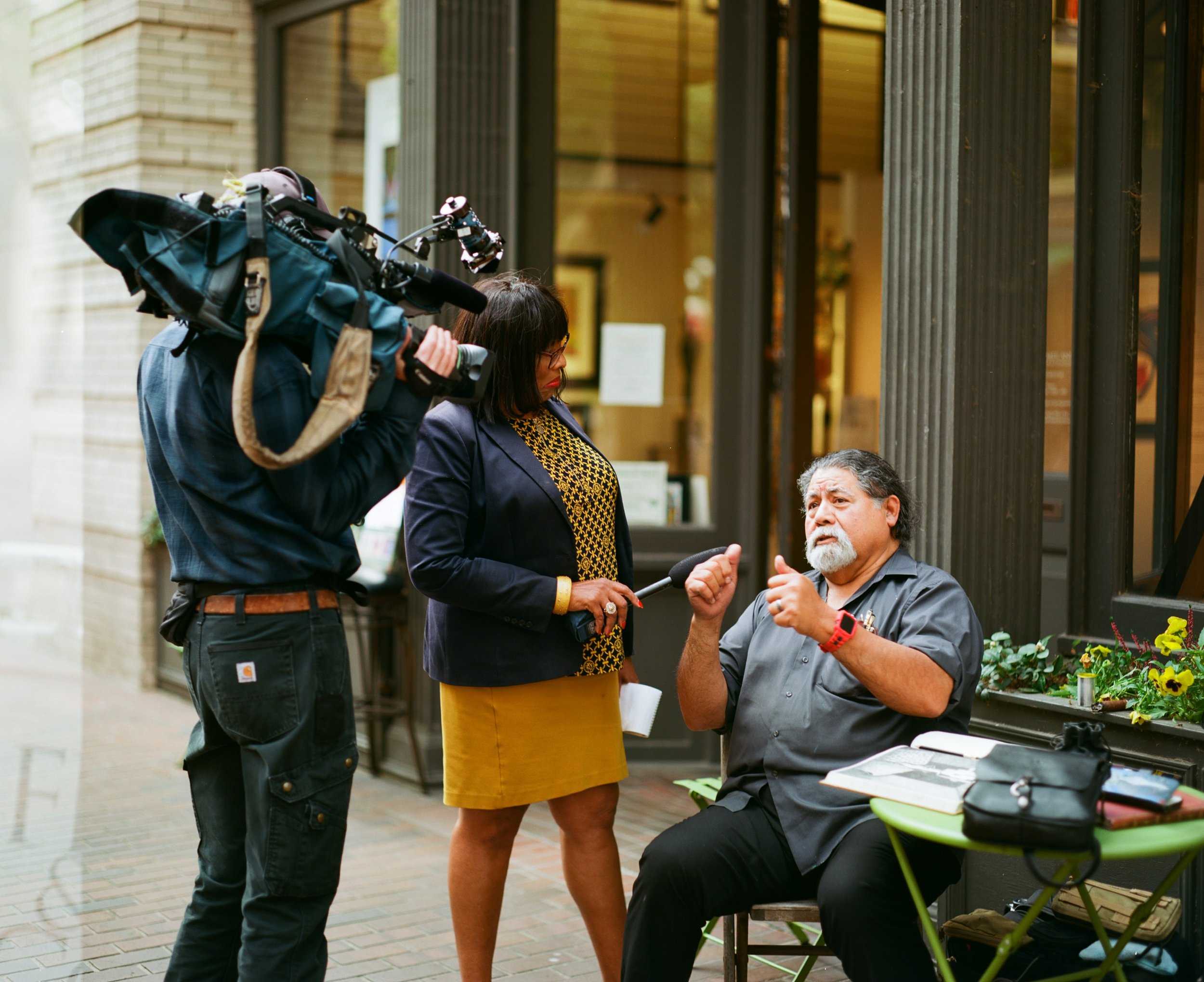 John interview Debra HorneChanel 7 .JPG