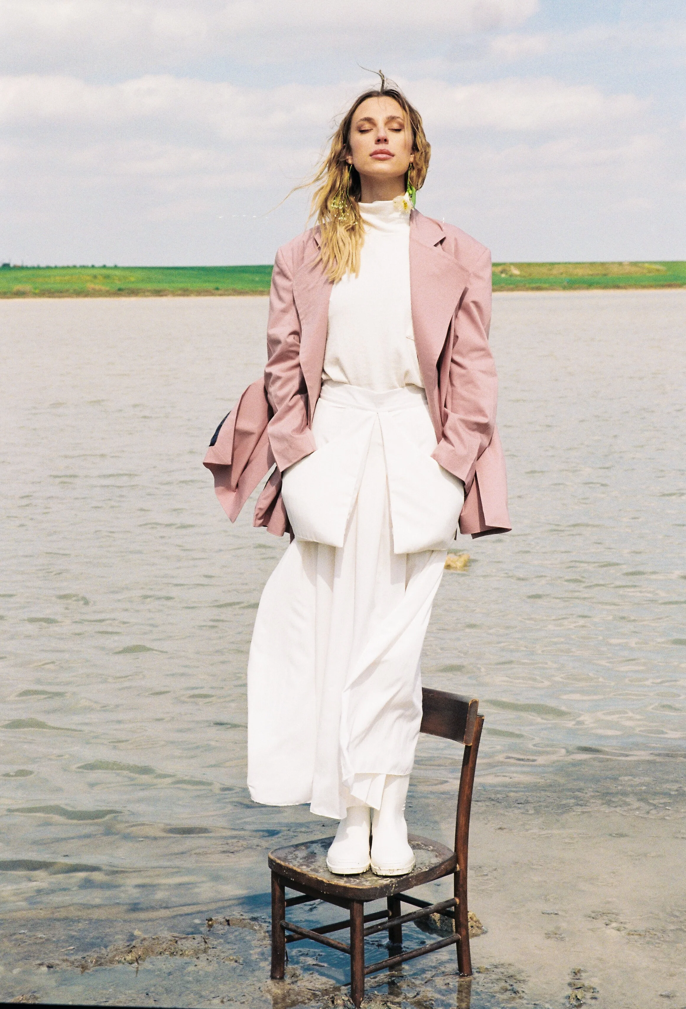 Look 06 from the TOMMAZO Autumn/Winter ‘21 lookbook