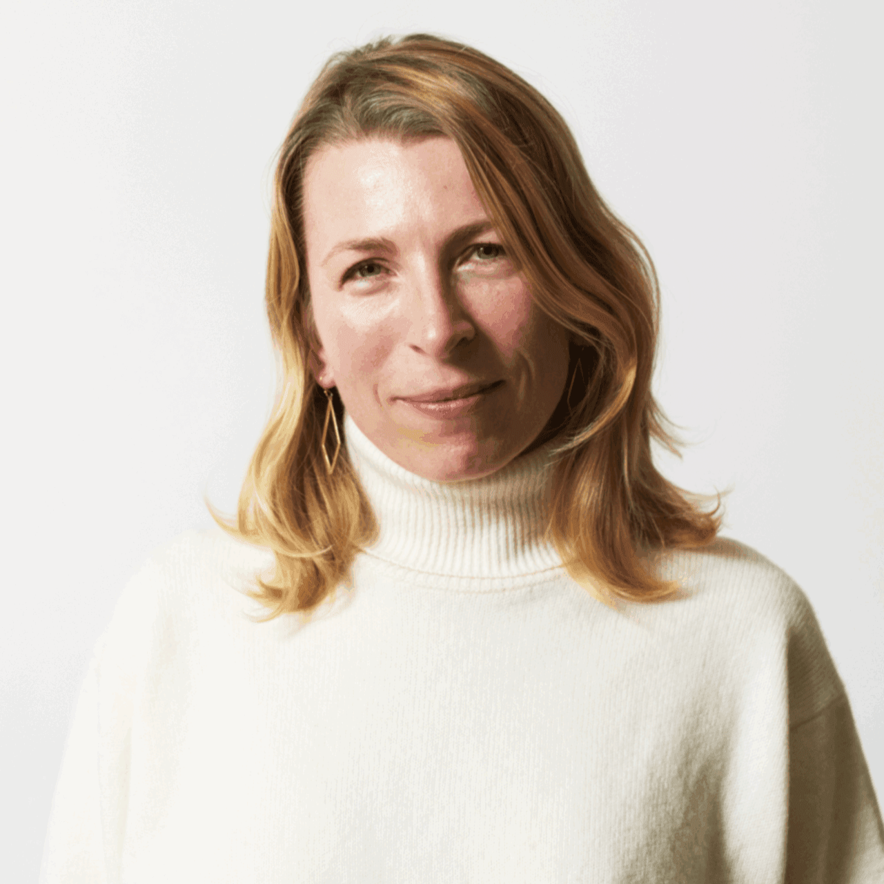 Leanda Barrington-Leach