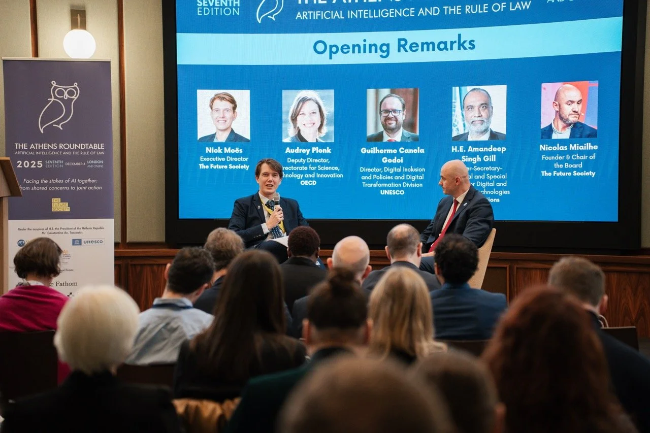 Nick Moes and Nico Miailhe - dimensioni grandi.jpeg