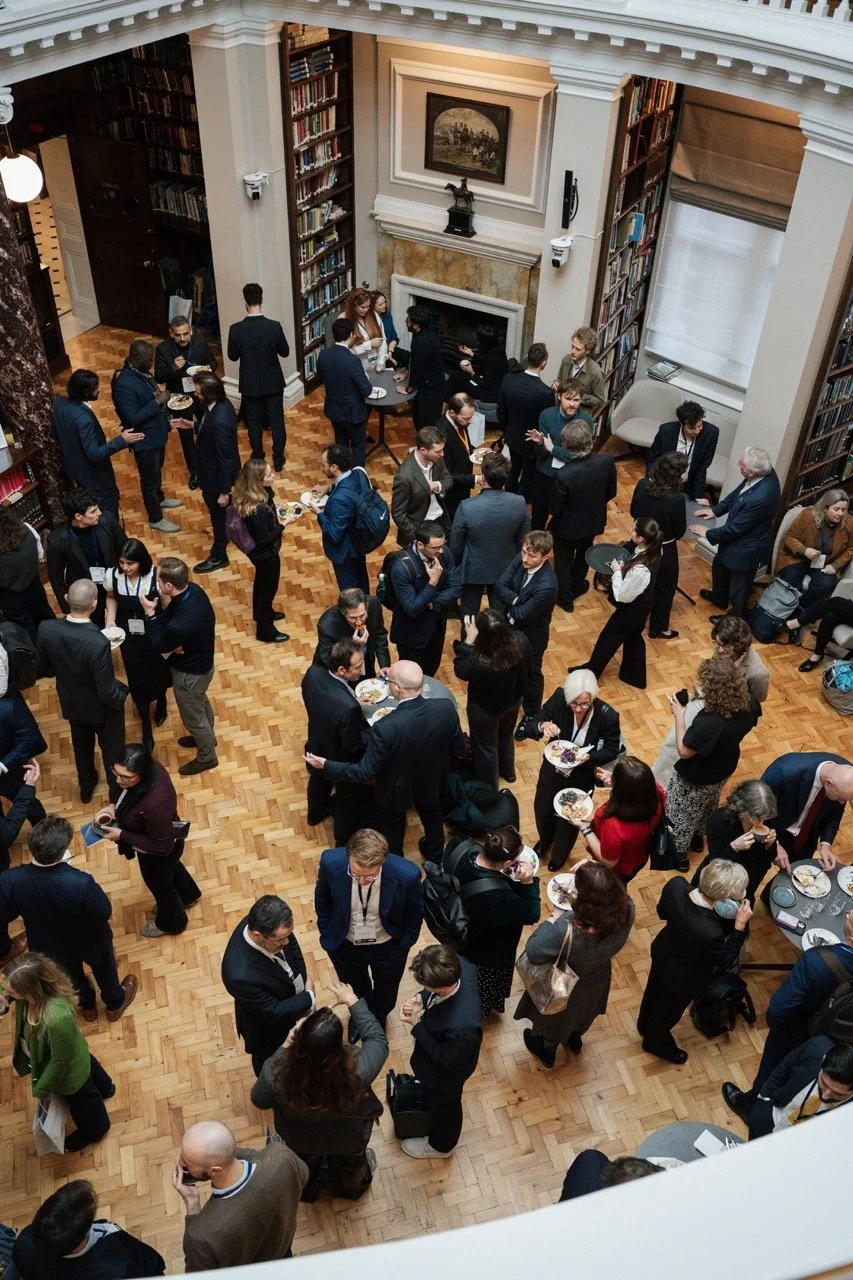 The Athens Round Table - Images-243 - dimensioni grandi.jpeg