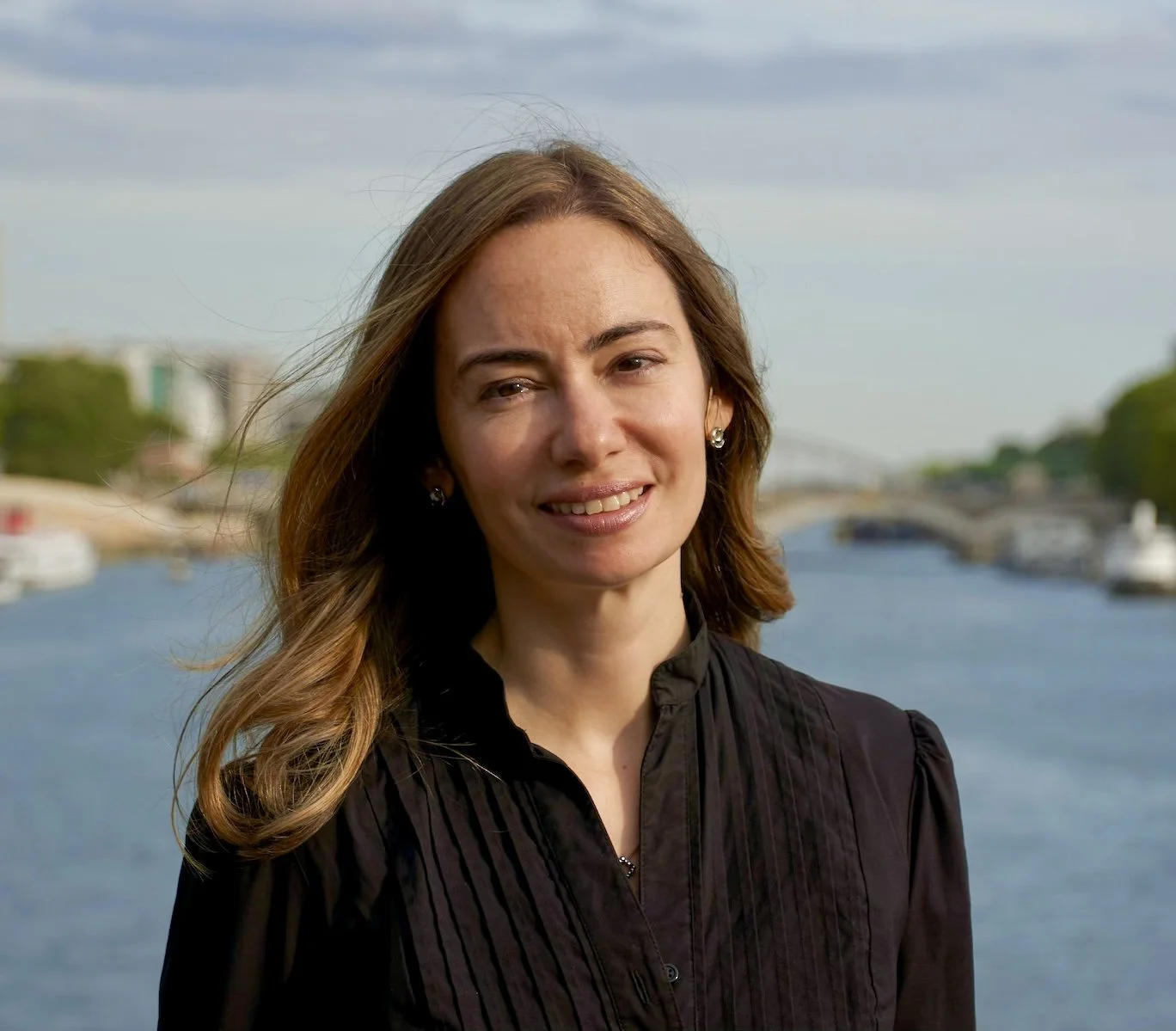  Valéria Silva  Visiting Professor, Center for Technology and Society - FGV Law