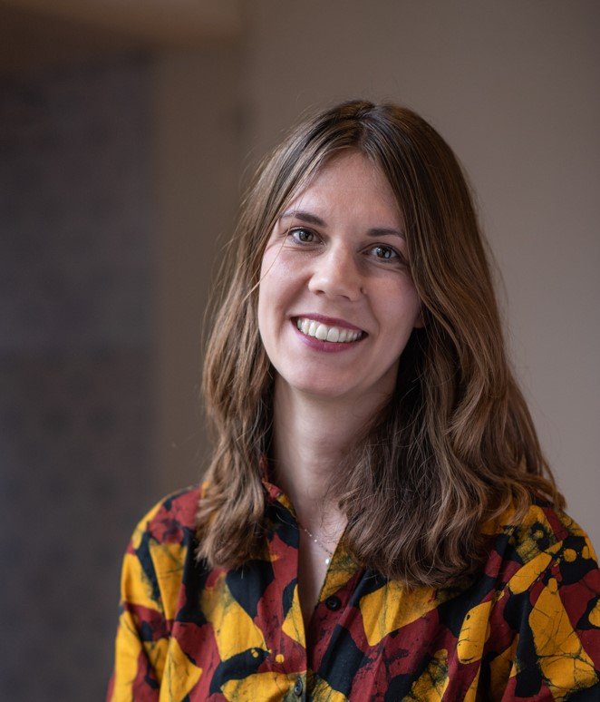  Lisa Dittmer  Researcher, Children and Young People’s Digital Rights, Amnesty International