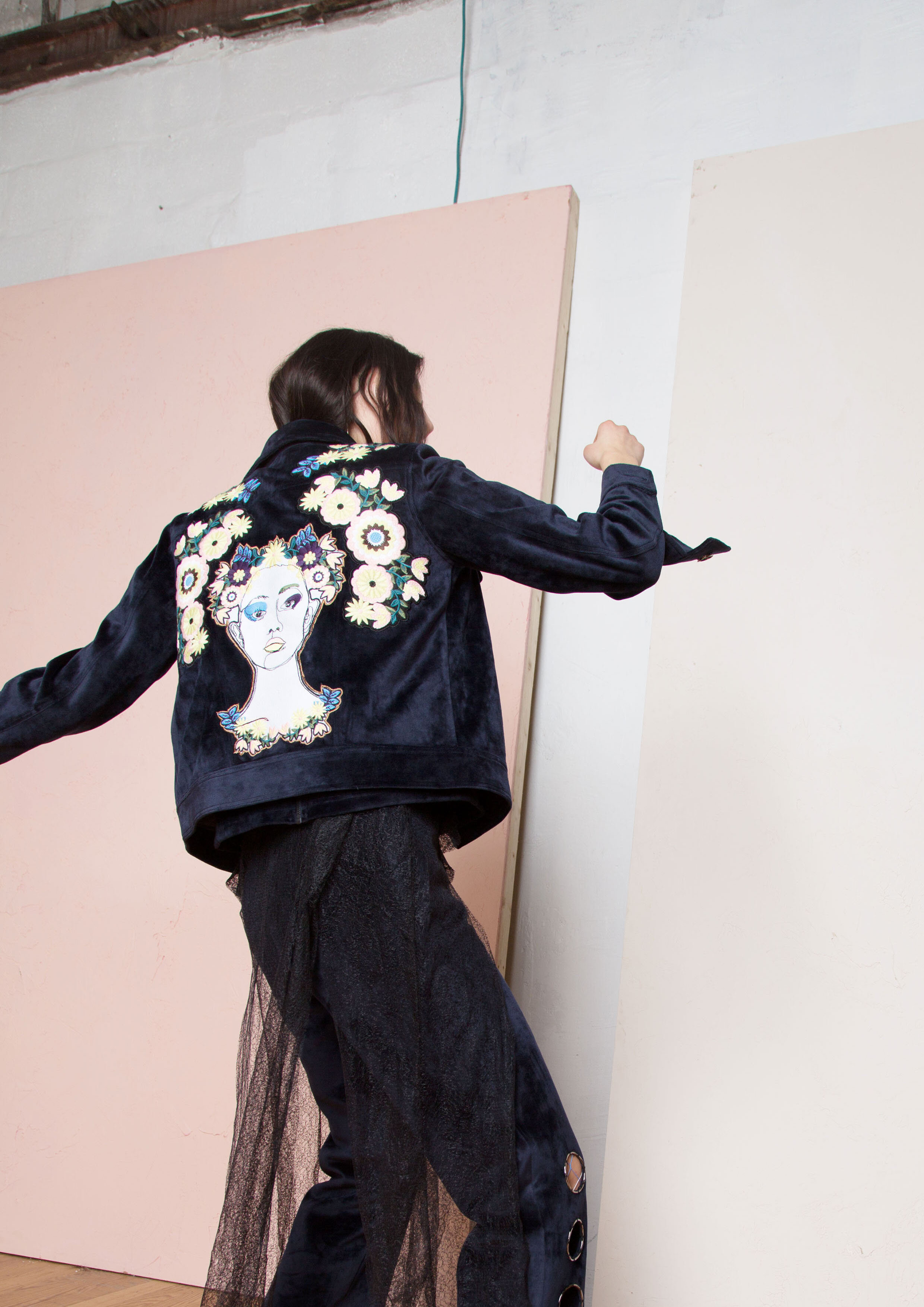 AW17 G01.jpg