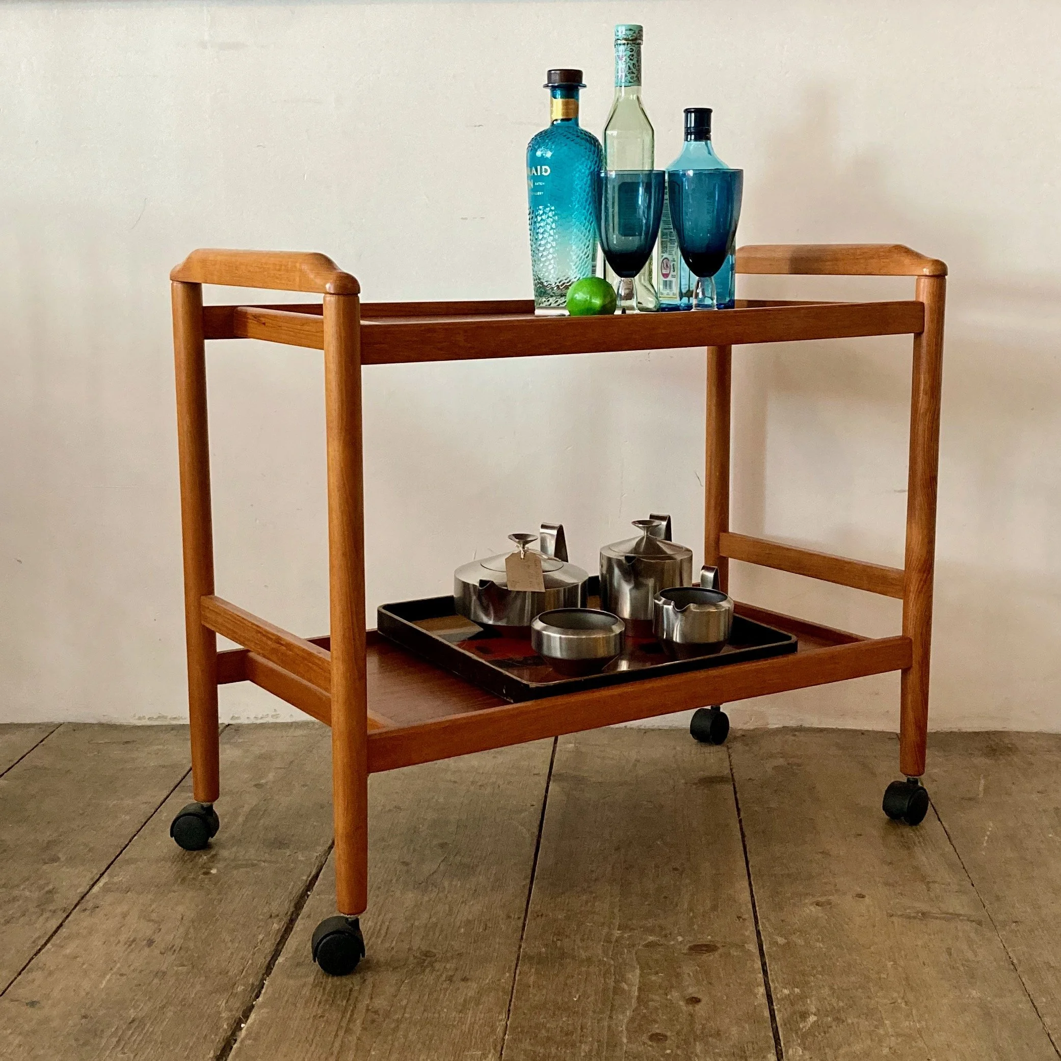 60s drinks trolley