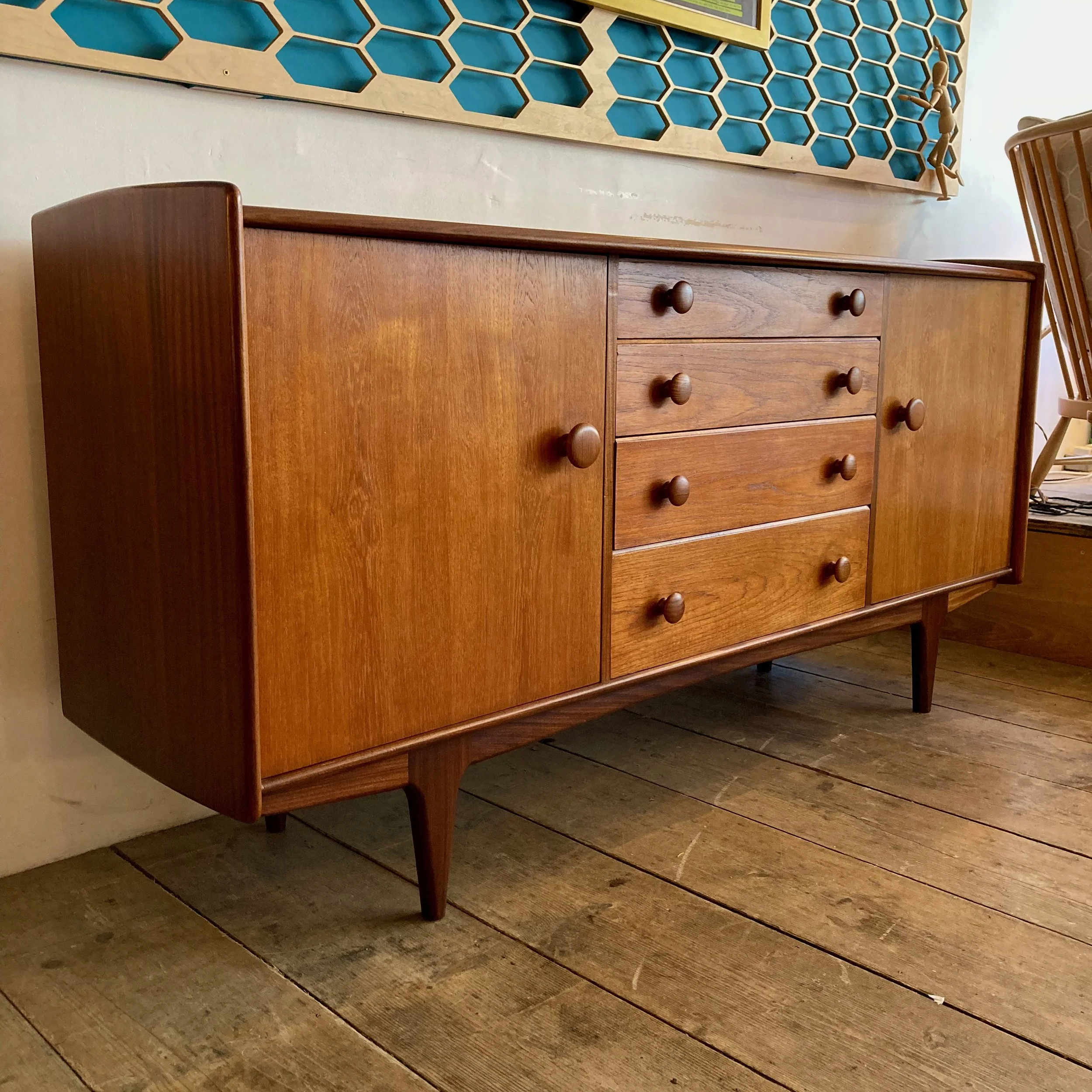 70s sideboard