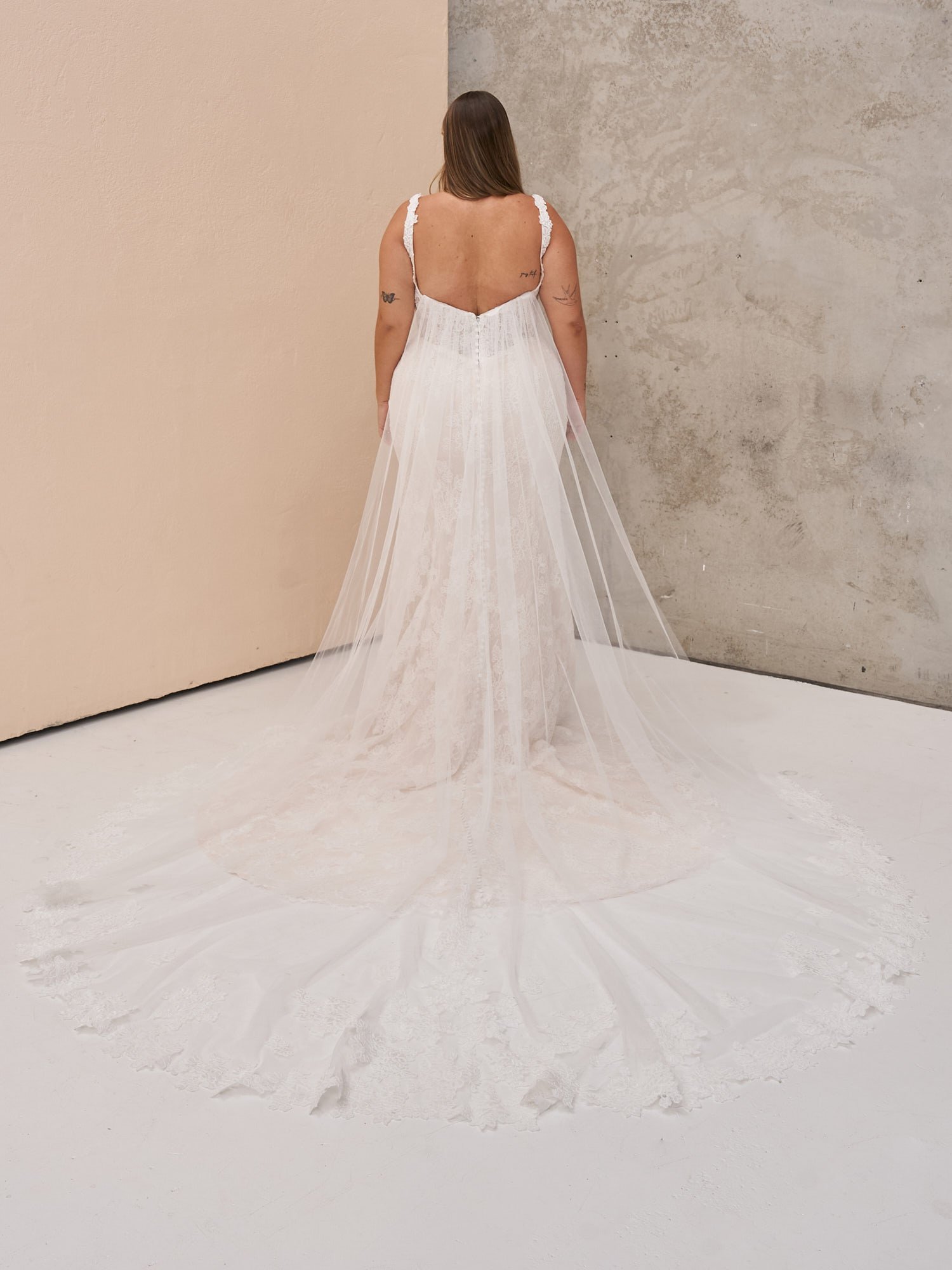 Spets brudklänning stockholm 2027 bride to be