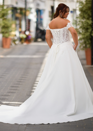 Thea Sublime style wedding dresses Sweden