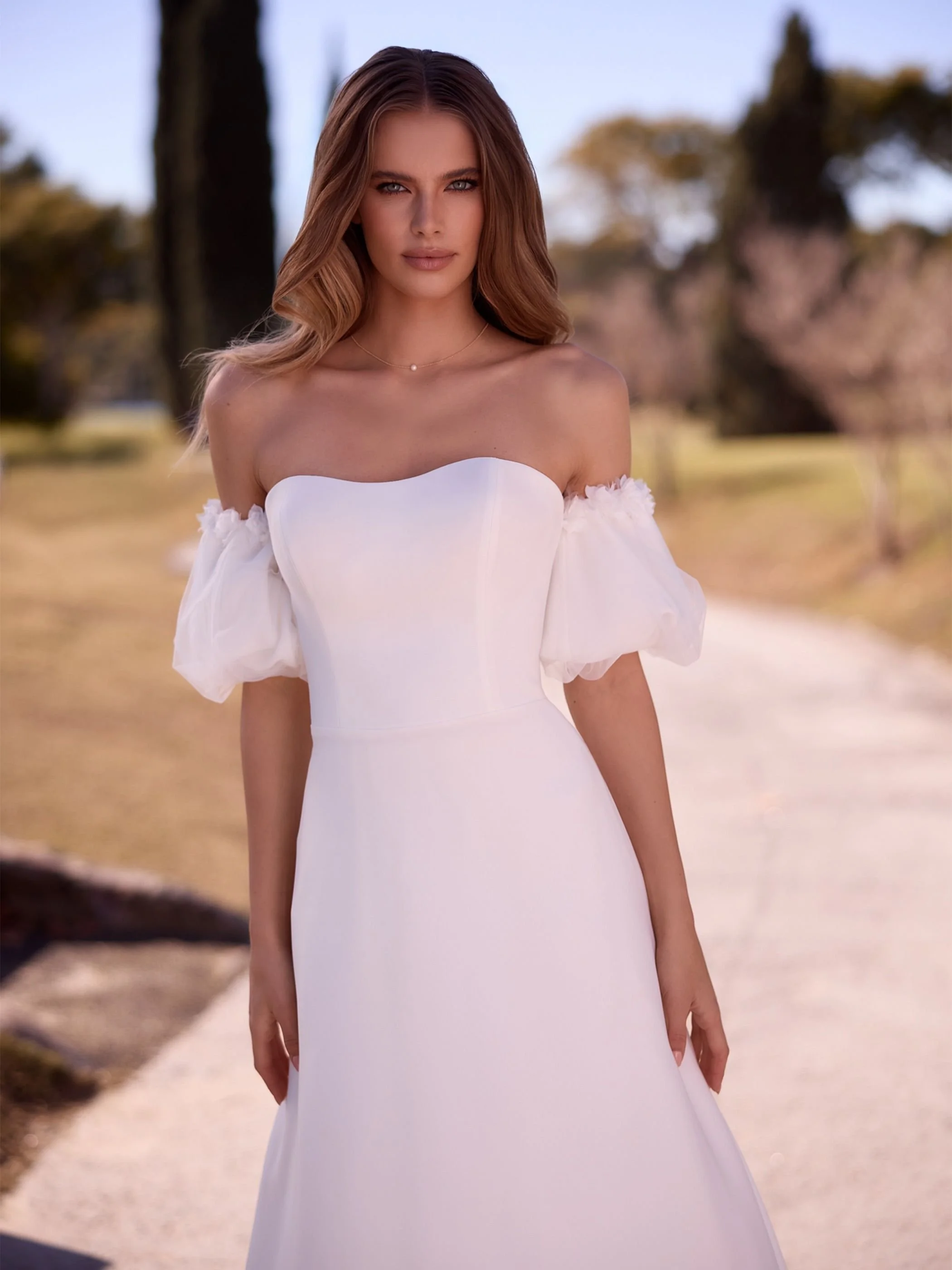 Wedding dress cheap under 10000 sek