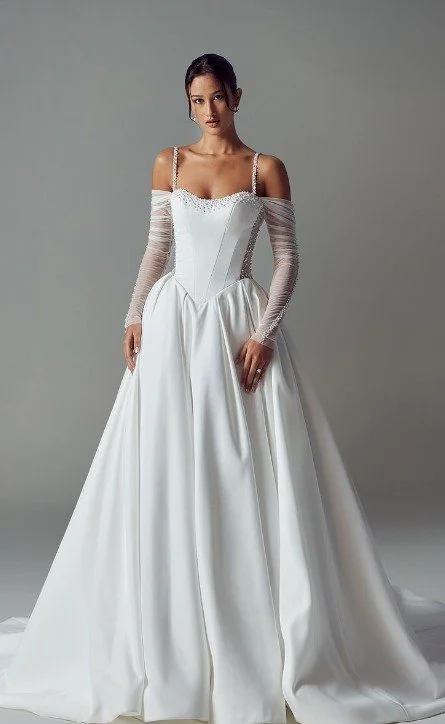 Diane | wedding dress | evie young | bröllopsklänning | brudklänning | satin